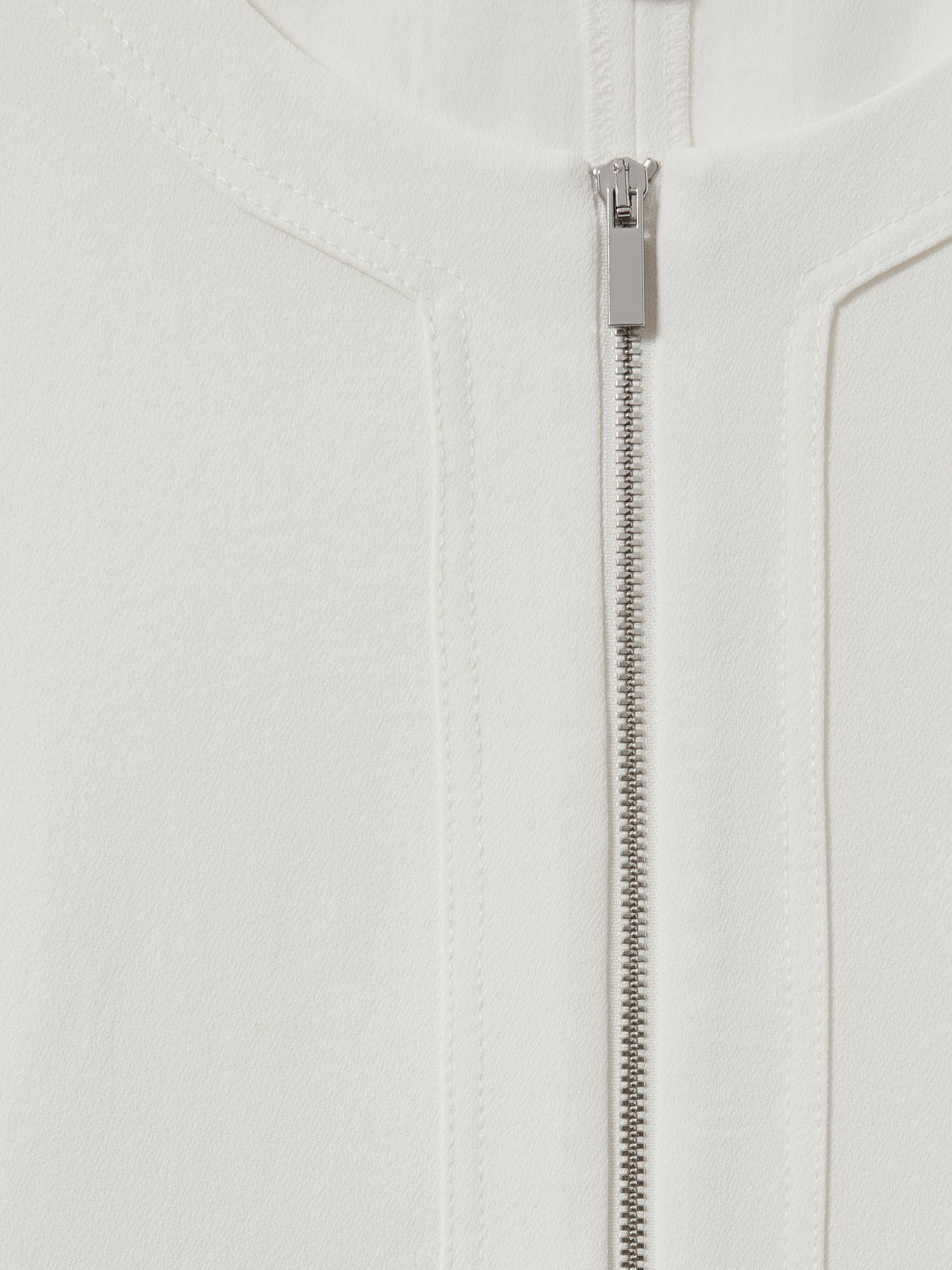 Relaxed Half-Zip T-Shirt in Ivory