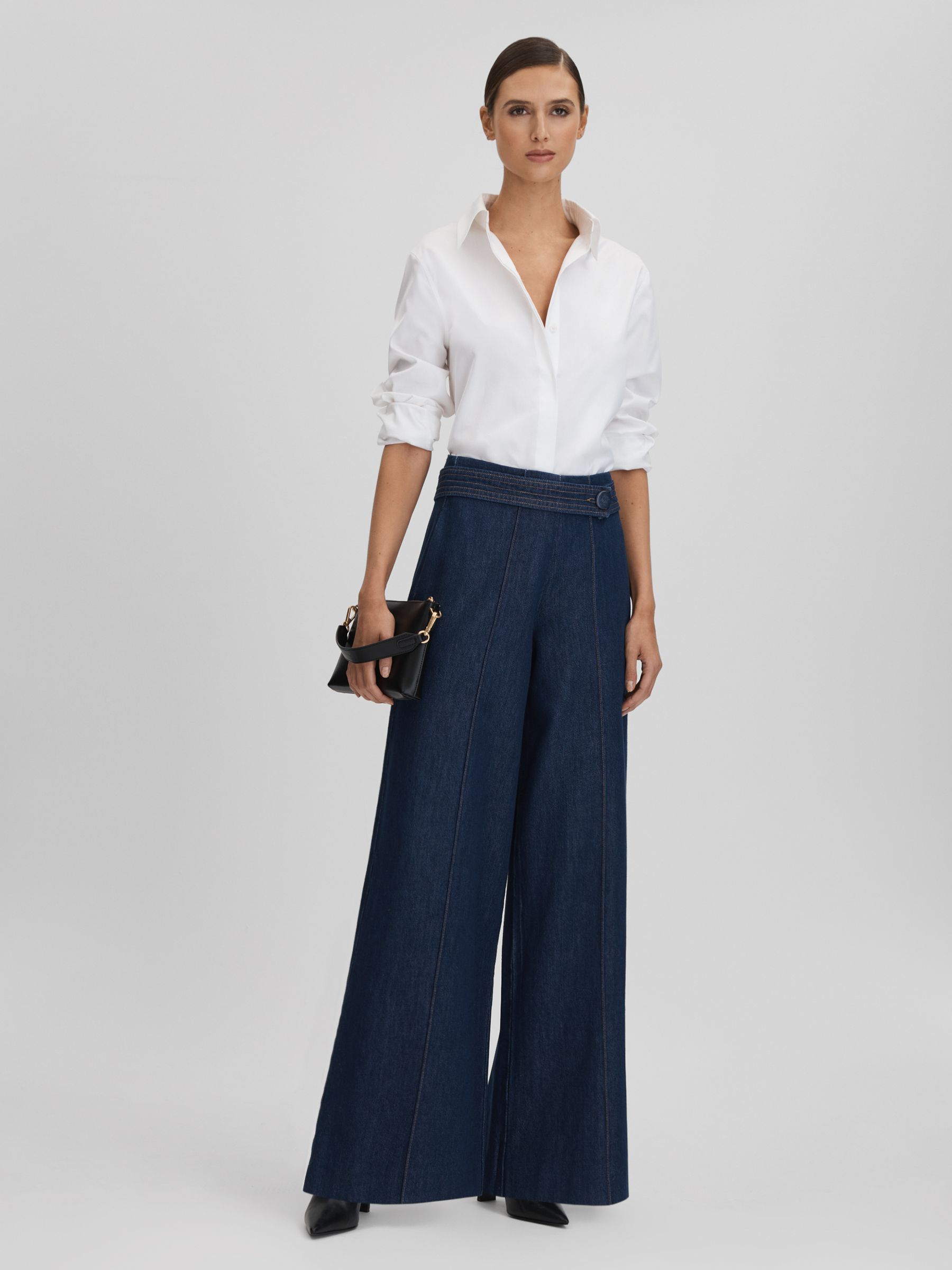 Belted Wide Leg Jeans in Dark Blue