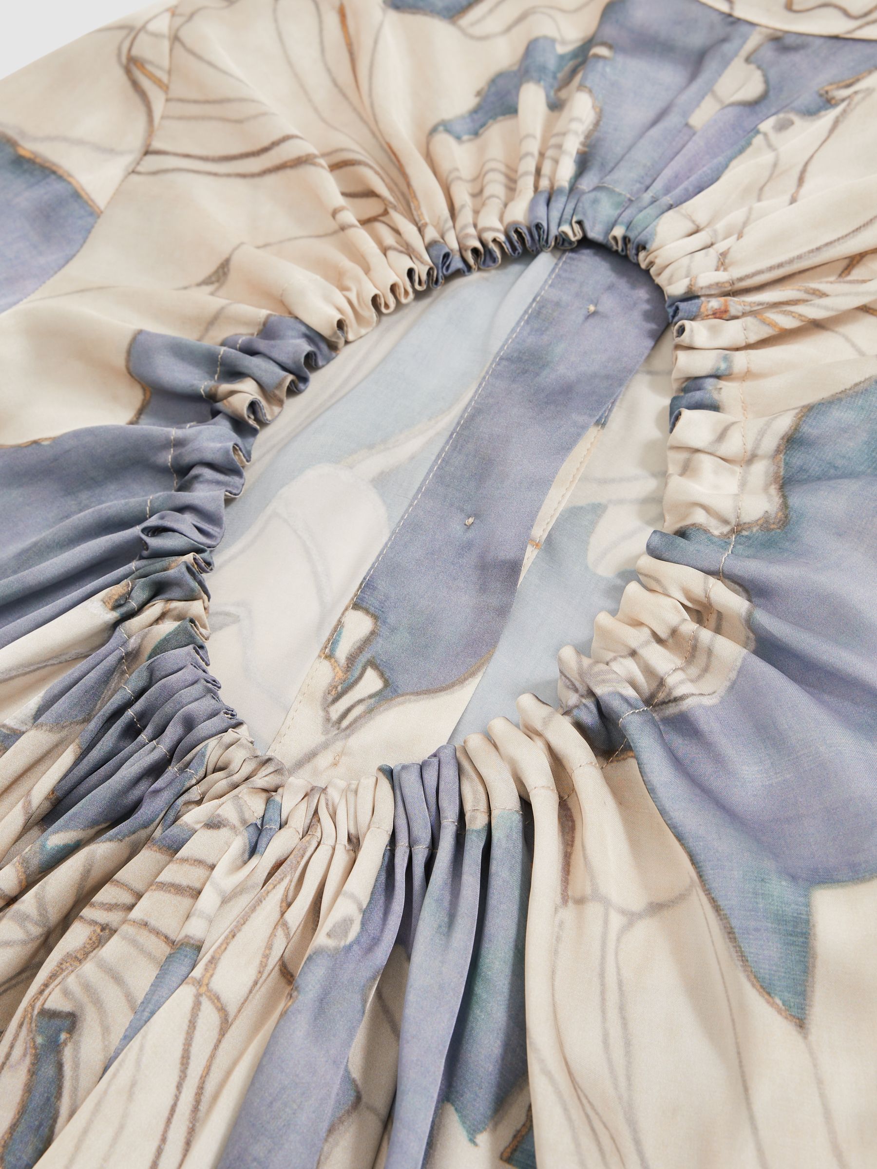 Floral Print Gathered Cut Out Shirt Dress in Blue