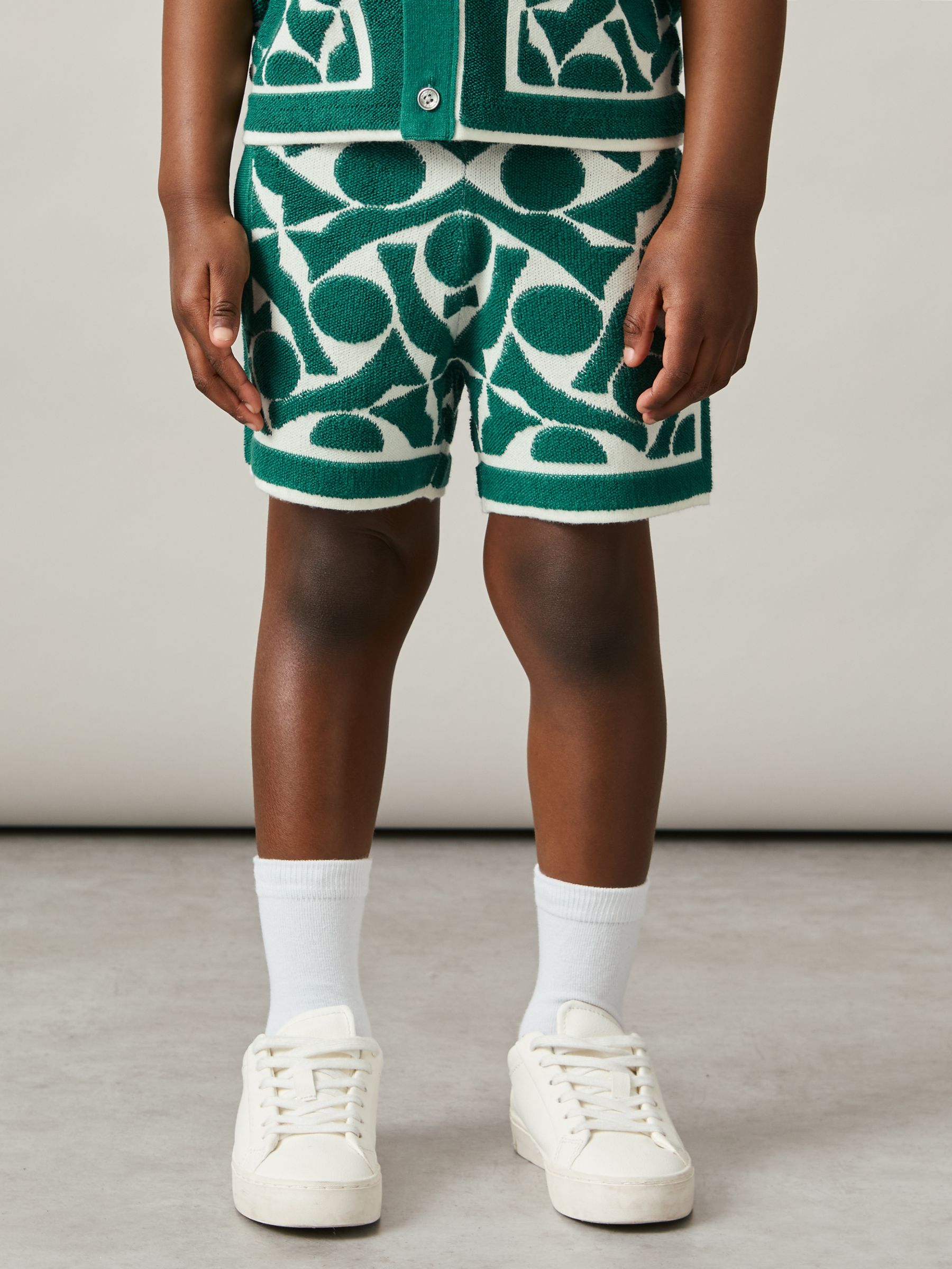3-9 yrs Abstract-Pattern Towelling Shorts in Green/White