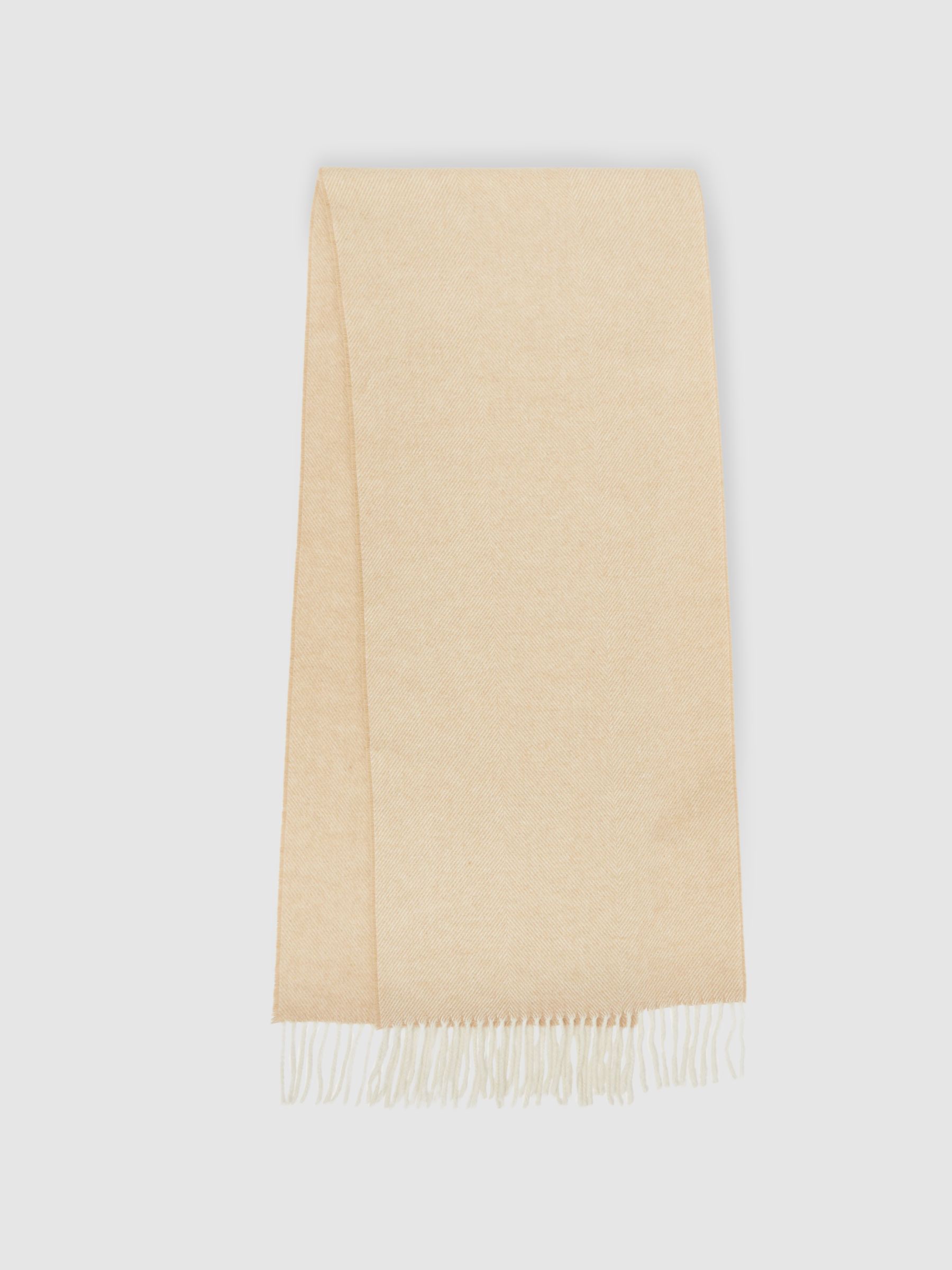 Wool-Blend Herringbone Scarf in Oatmeal/White