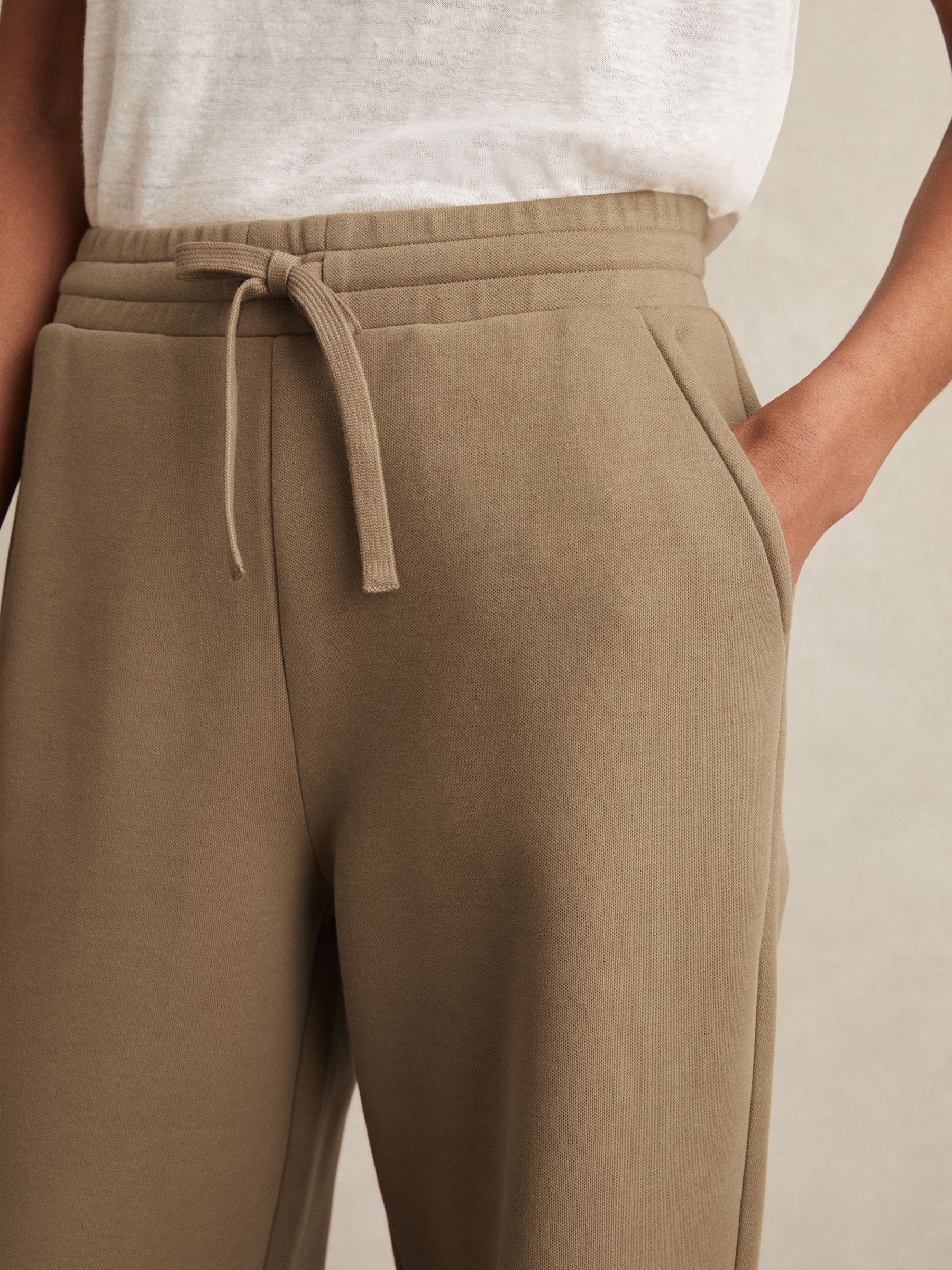 Cotton-Blend Interlock Wide-Leg Joggers in Camel
