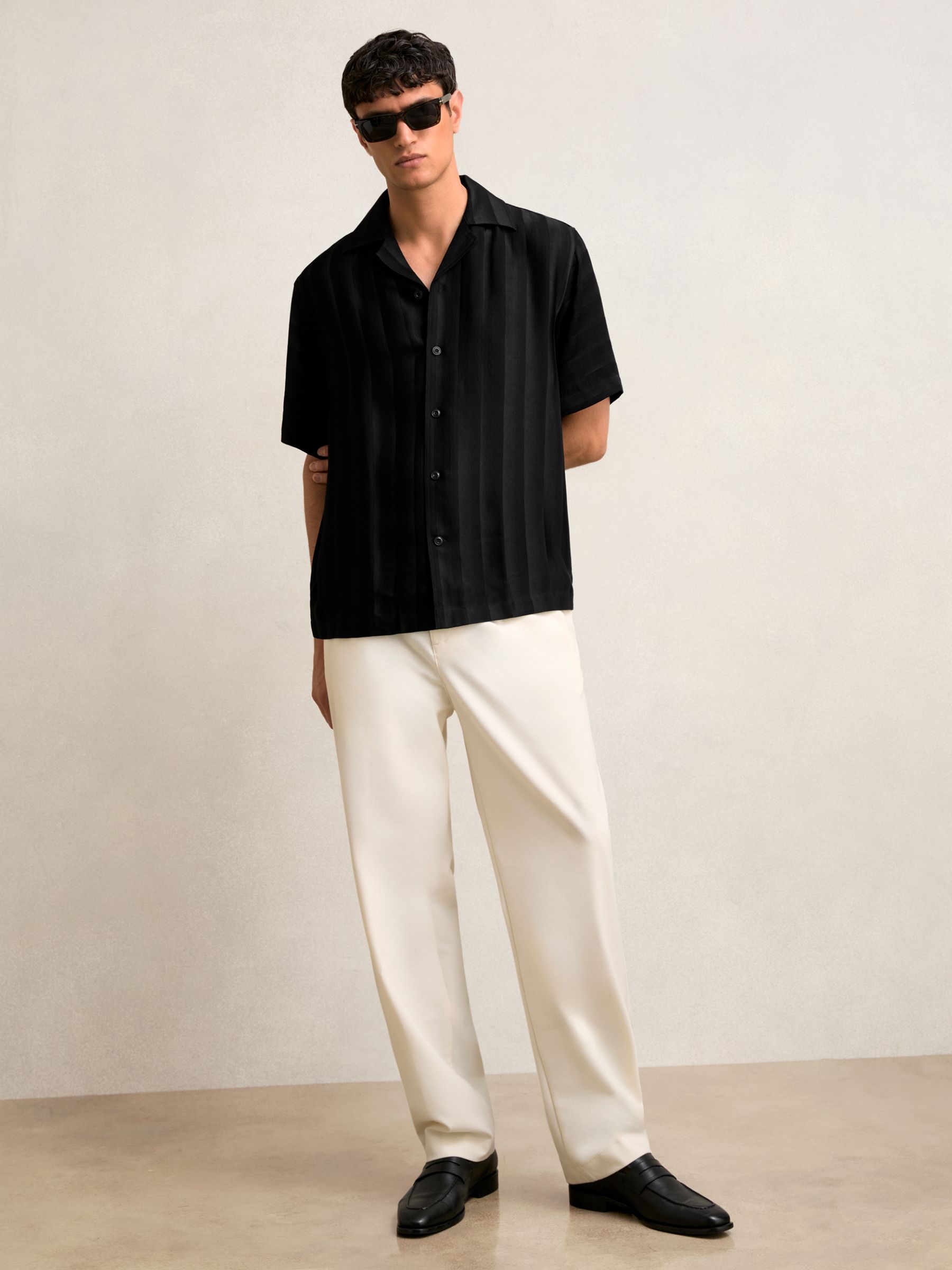 Jacquard Stripe Cuban Collar Shirt in Black