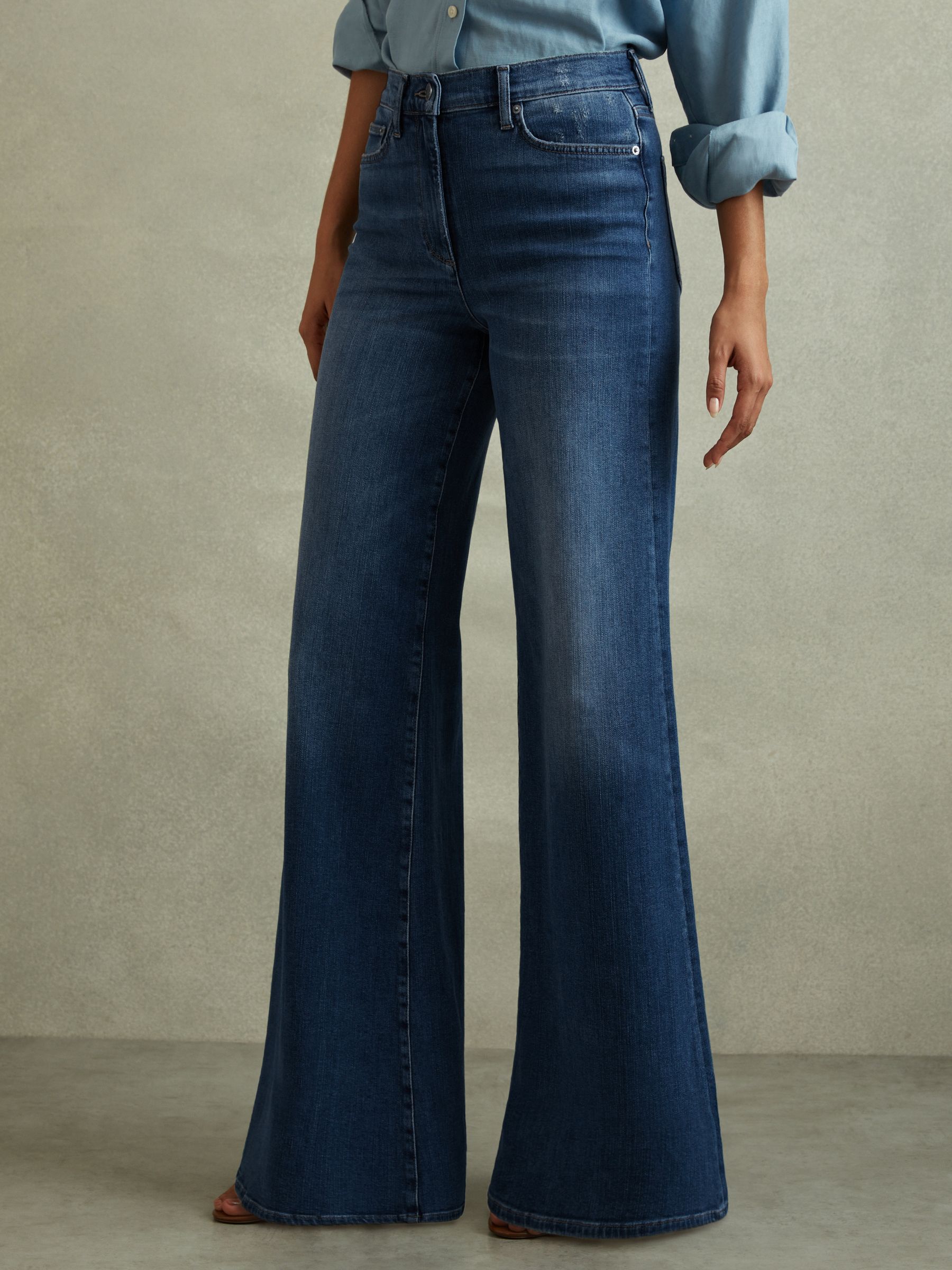 Petite Palazzo Jeans in Mid Blue
