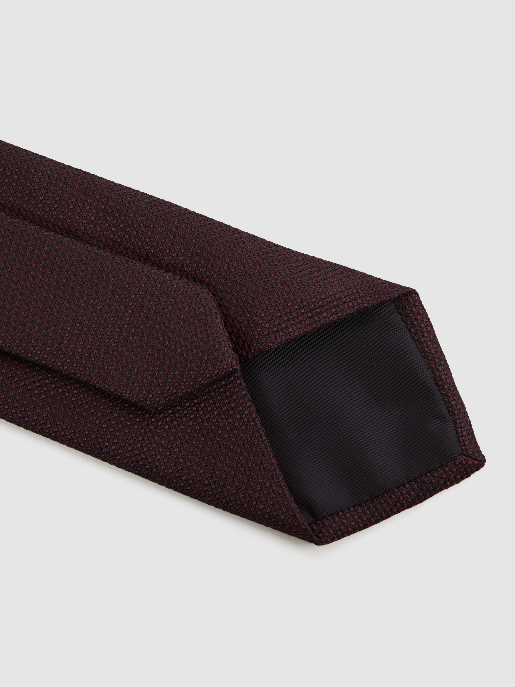 Textured Silk Blend Tie in Burgundy