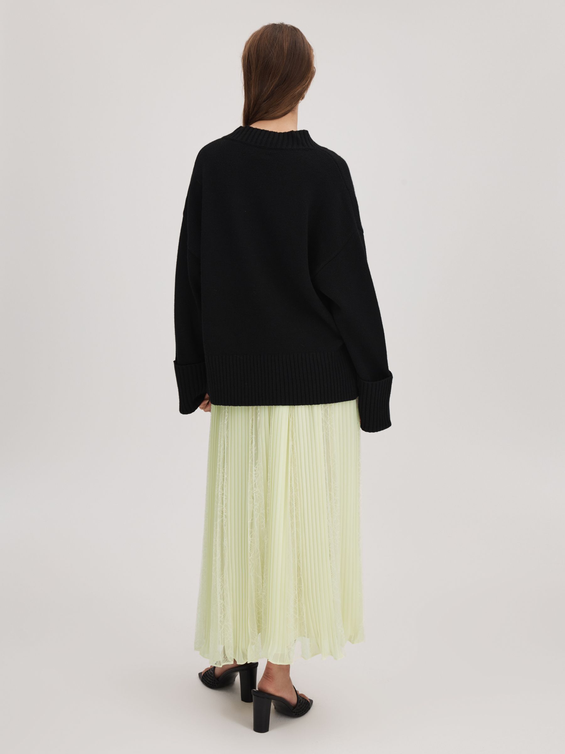 Florere Lace Pleated Midi Skirt in Pale Green