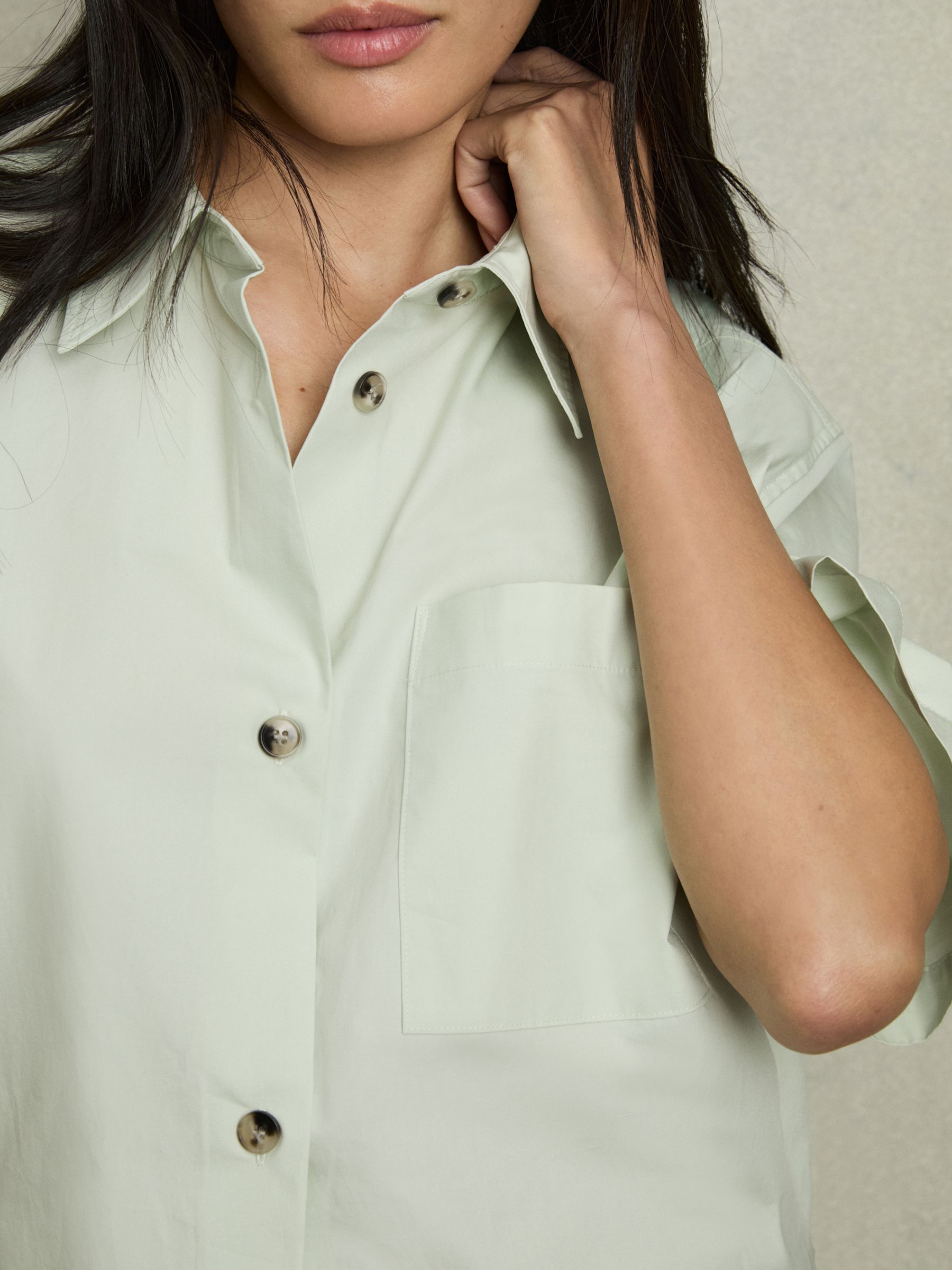 Cotton Short-Sleeve Shirt in Green