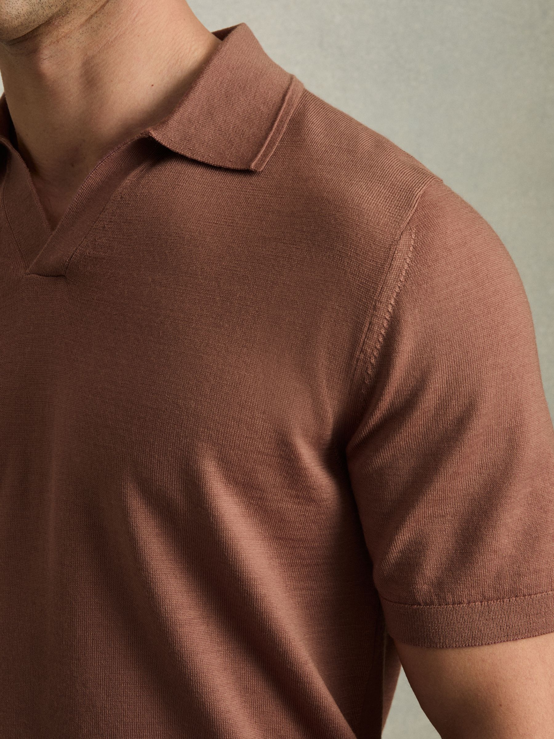 Merino Wool Open Collar Polo Shirt in Dusty Blush Pink