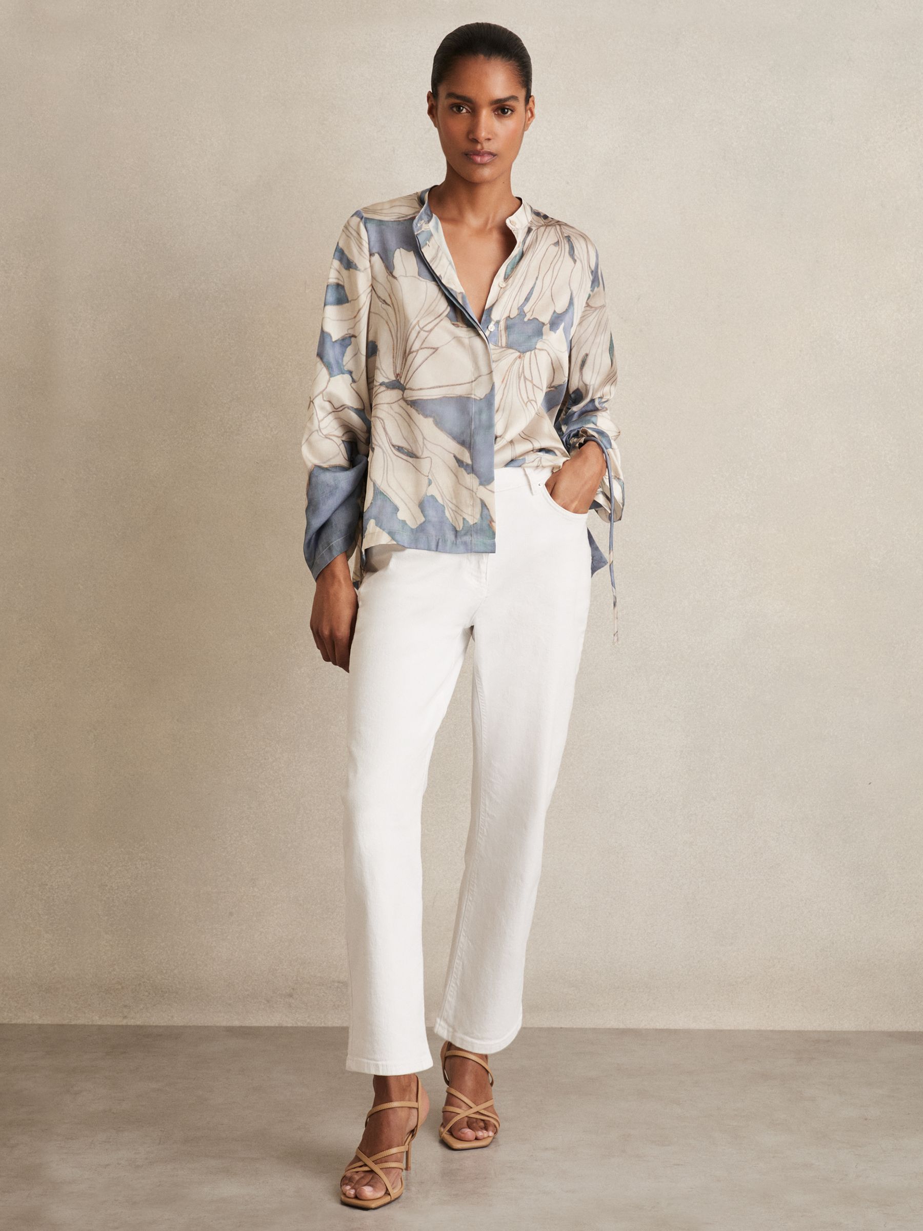 Floral Print Gathered Cut Out Shirt in Blue