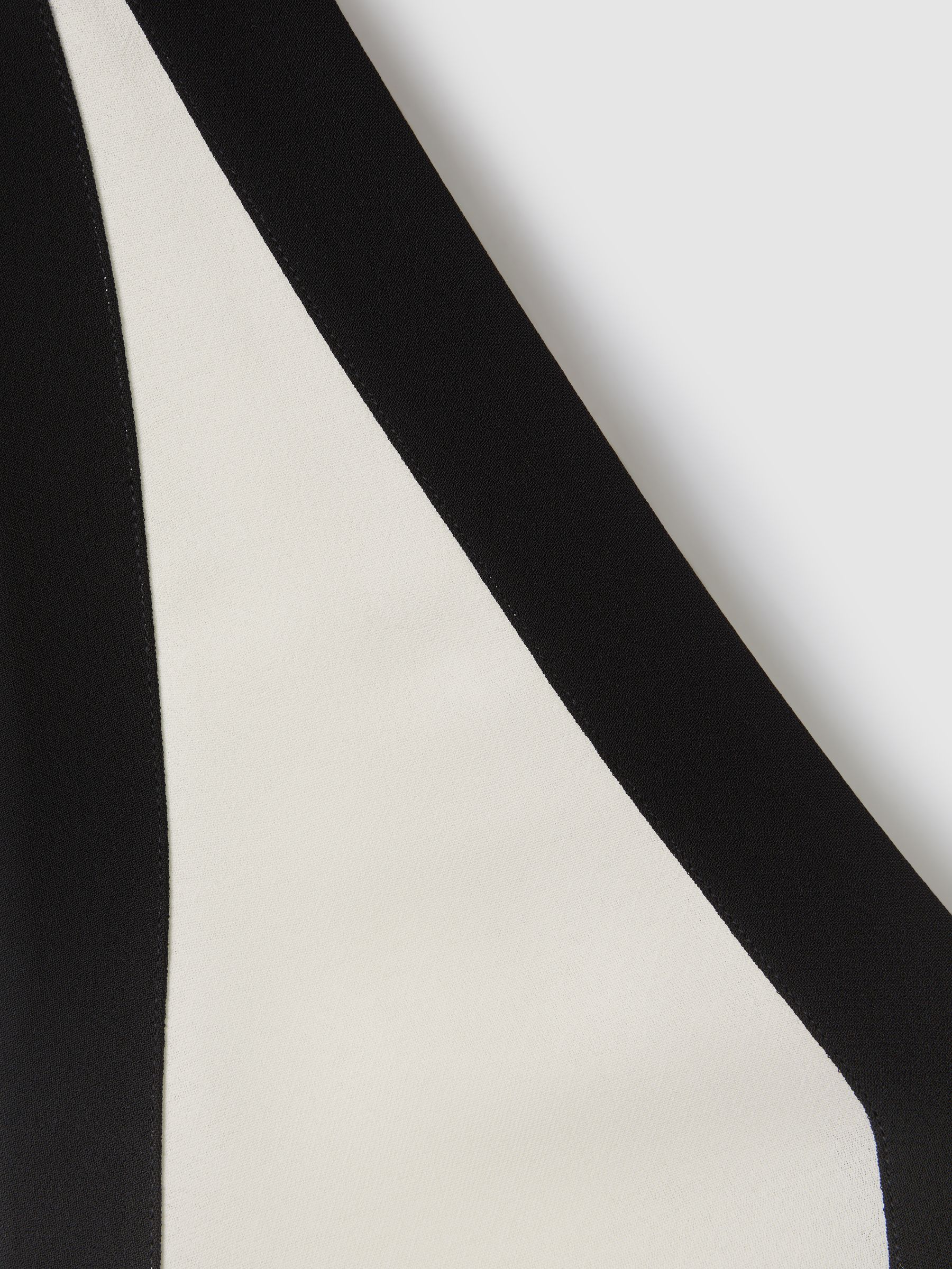 Colourblock Maxi Dress in Black/Cream