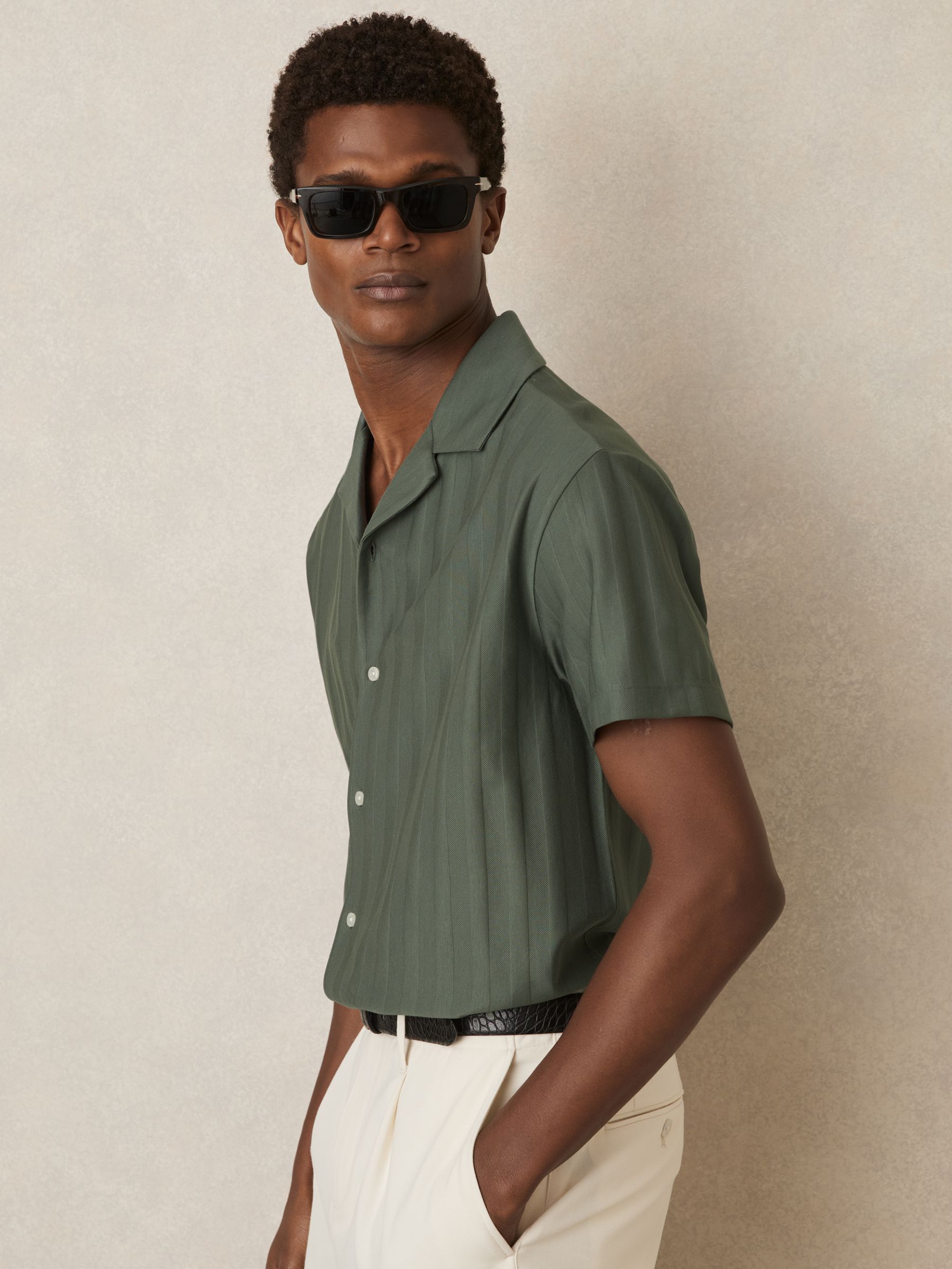 Cotton Textured Cuban-Collar Shirt in Sage
