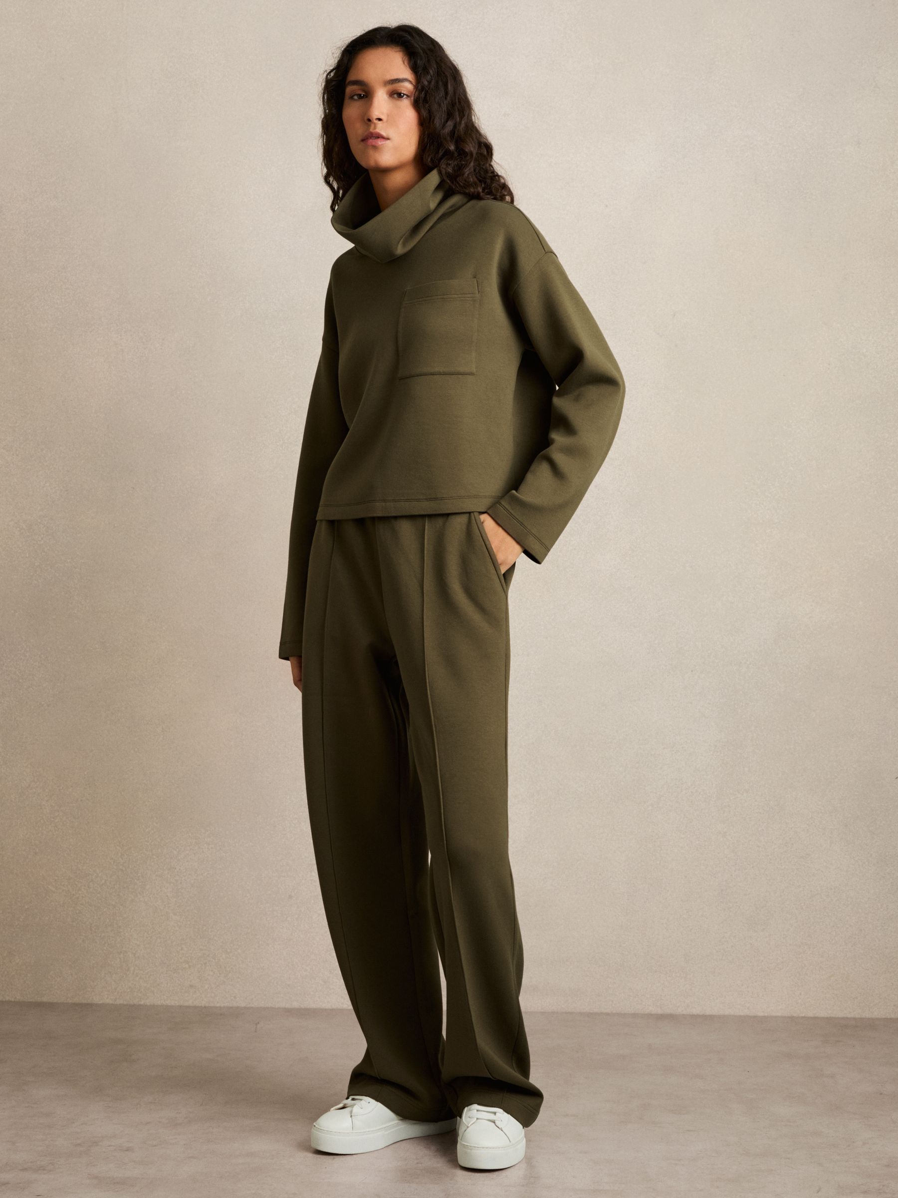 Interlock Jersey Pintuck Drawstring Joggers in Khaki