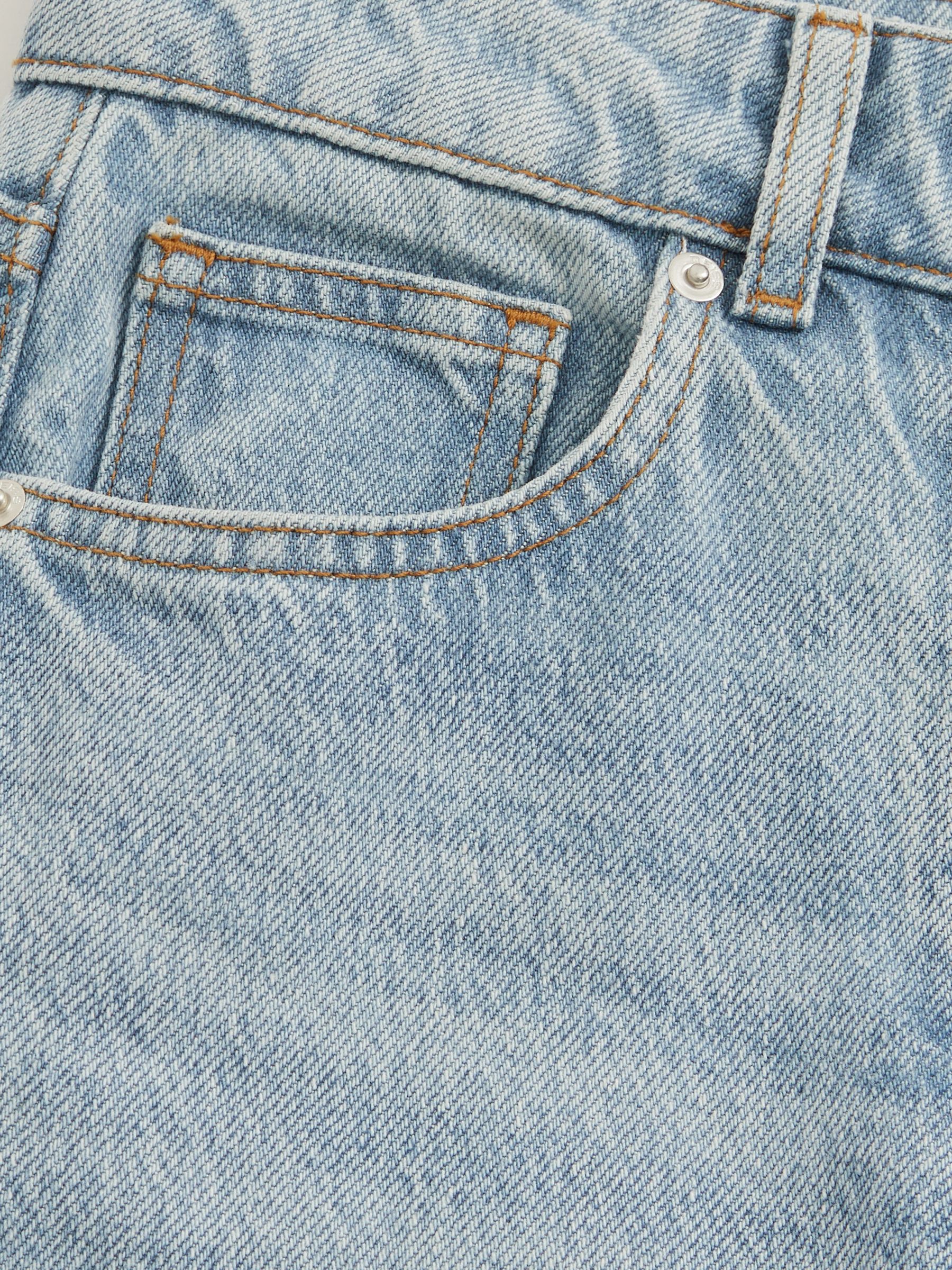 Petite Mid-Rise Straight-Leg Jeans in Pale Blue