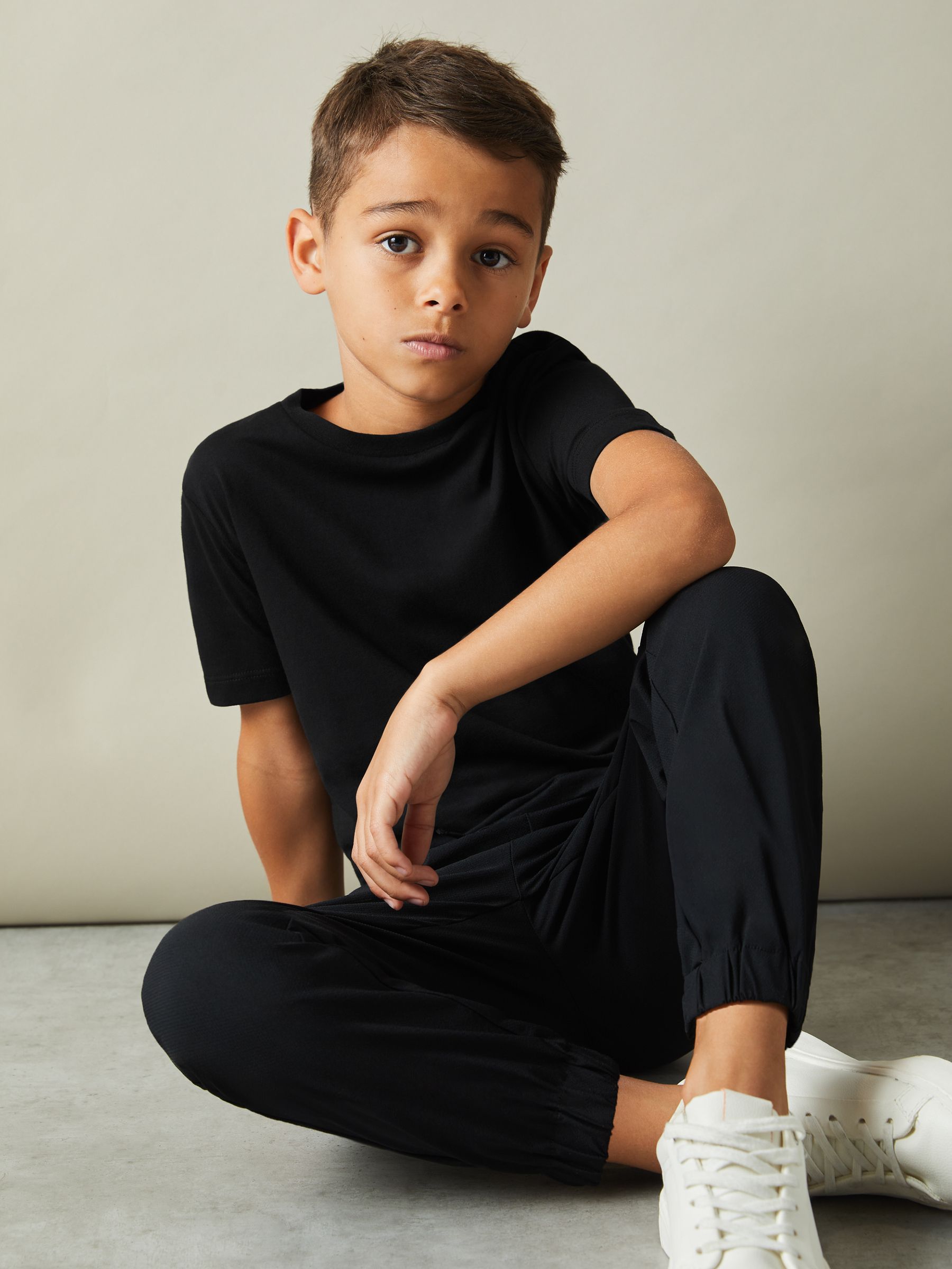 9-13 yrs Crew Neck T-Shirt in Black