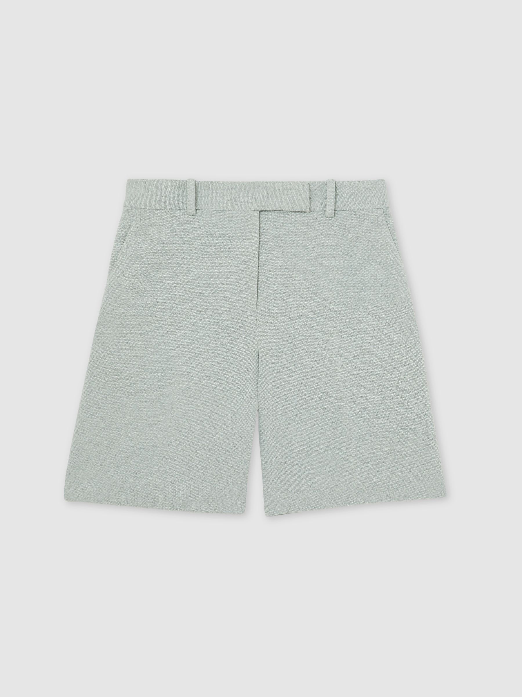 Tailored Bermuda Shorts with Linen in Blue