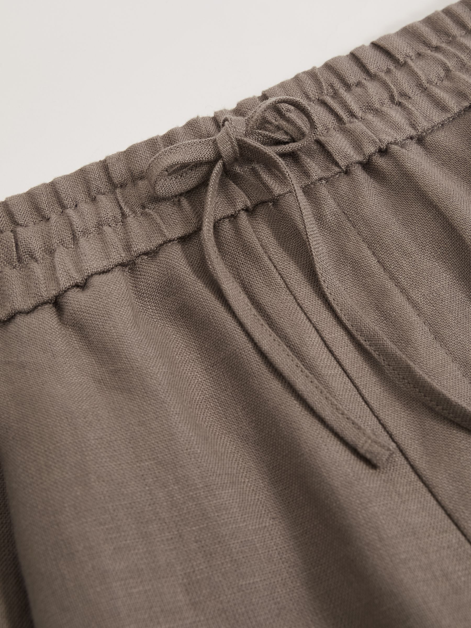 Linen Drawstring Relaxed-Fit Trousers in Mushroom Brown