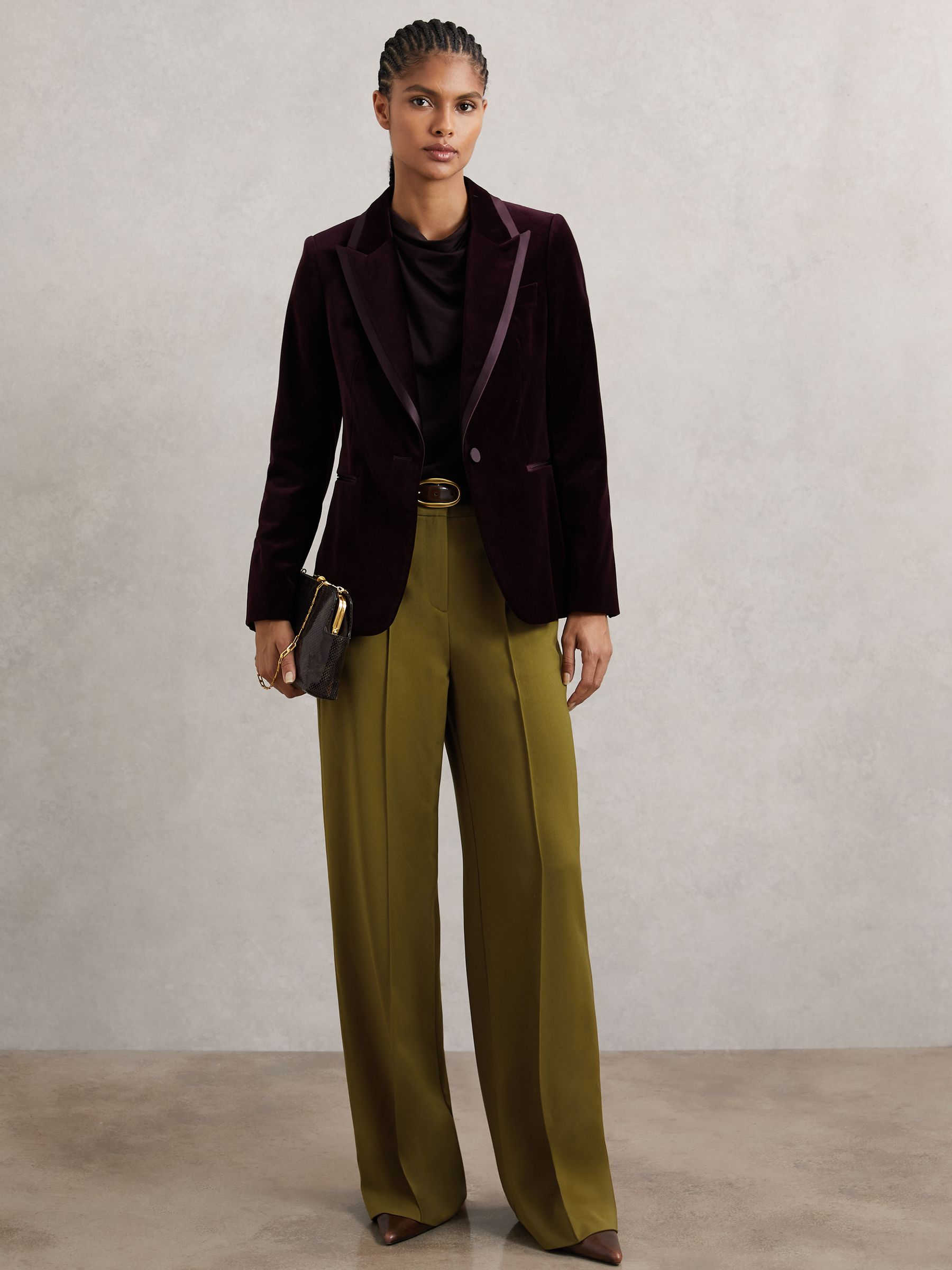 Wide-Leg Pintuck Trousers in Green