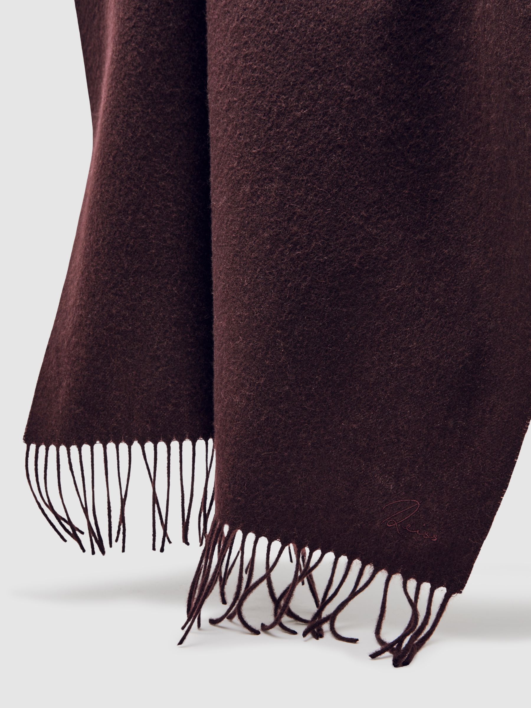 Wool-Cashmere Script-Logo Scarf in Burgundy