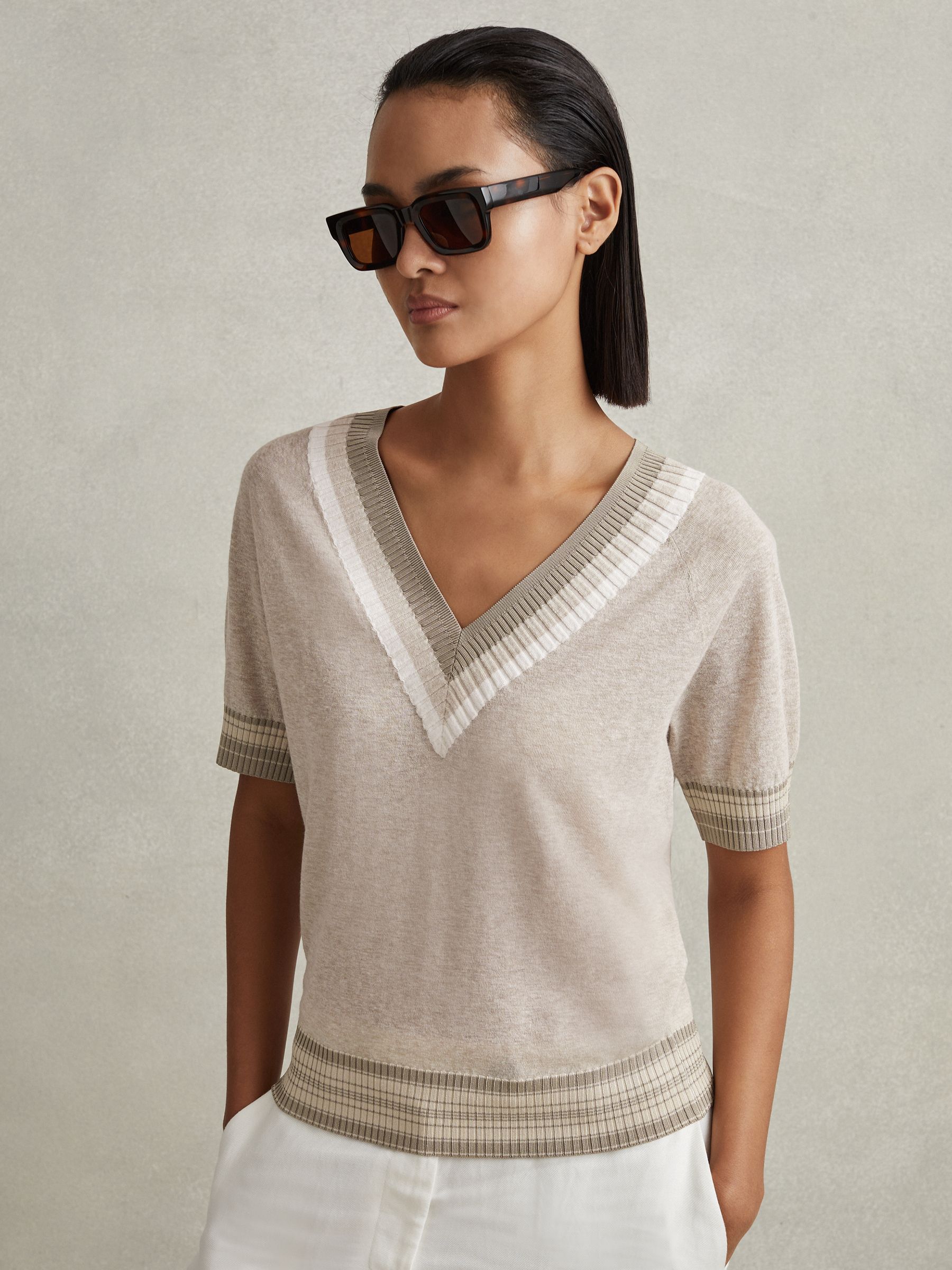 Cotton Blend Marled V-Neck Top in Neutral