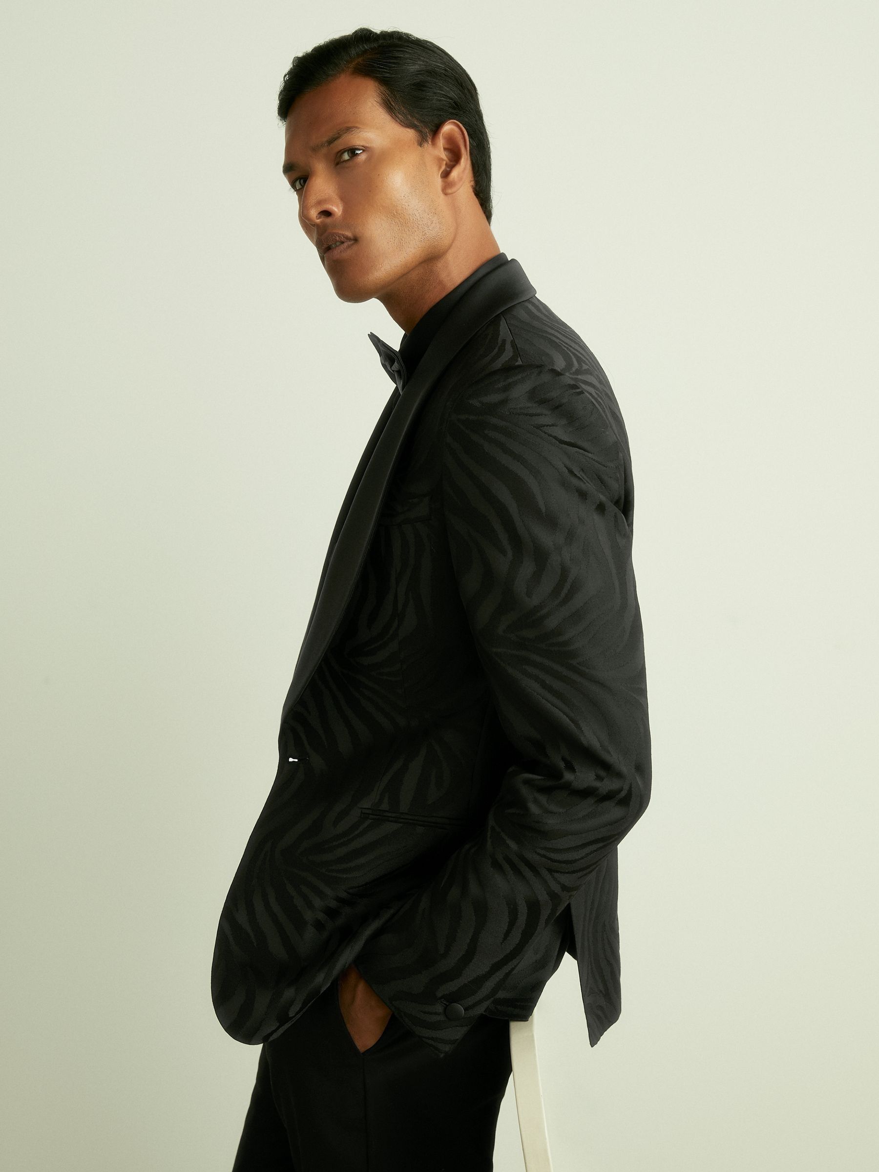 Wool-Blend Jacquard Tuxedo Jacket in Black