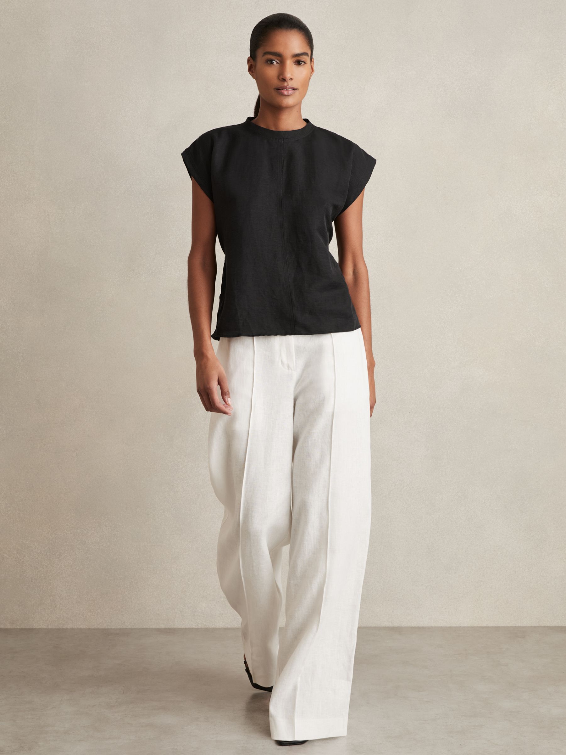 Linen-Blend Cap-Sleeve T-Shirt in Black