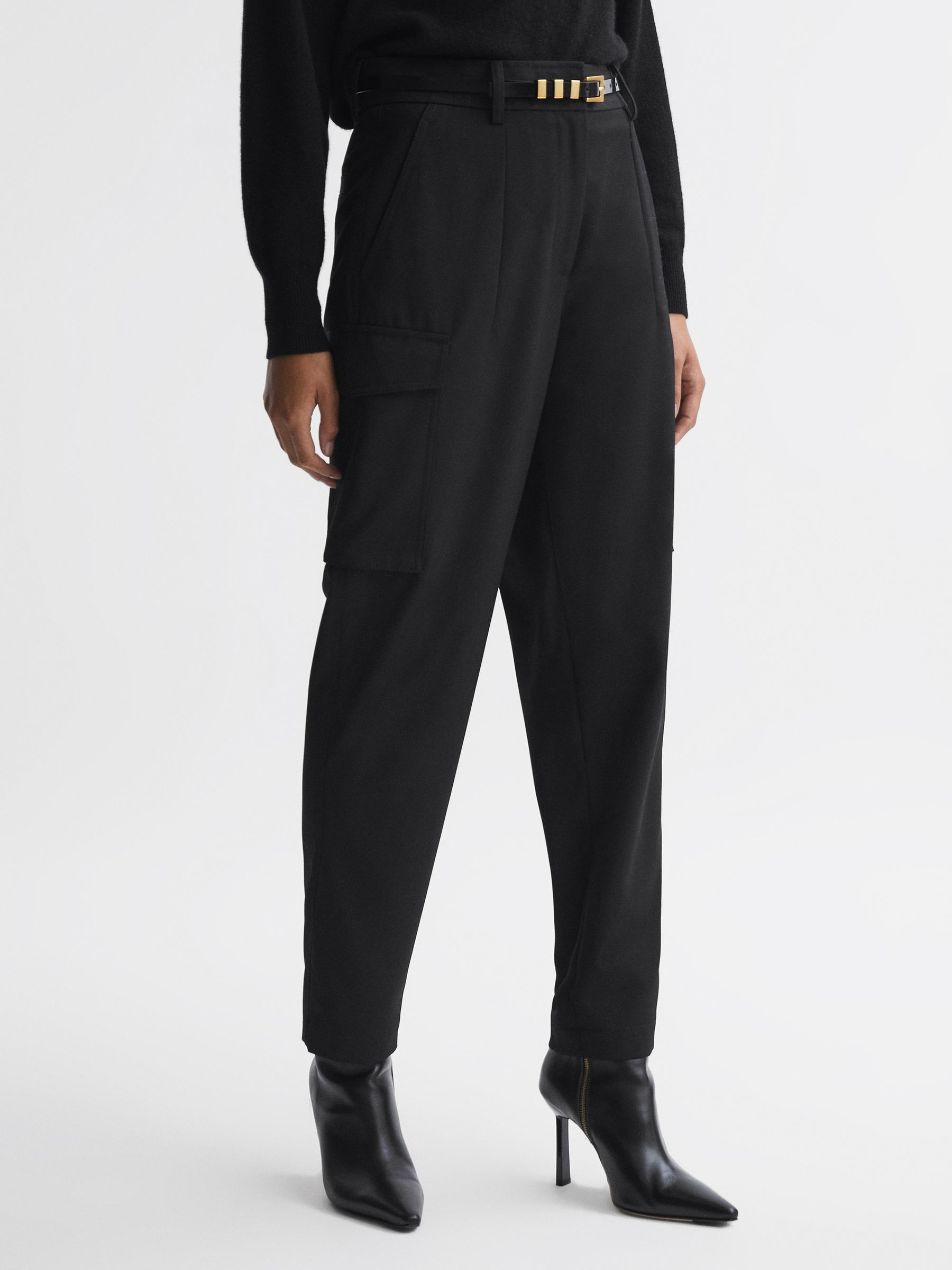 Mid Rise Cargo Trousers in Black