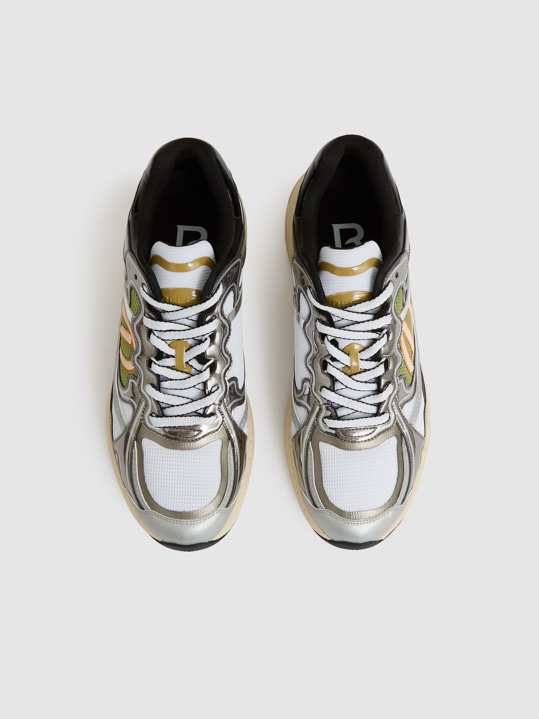Overlay Logo Running Trainers in Gunmetal/Black