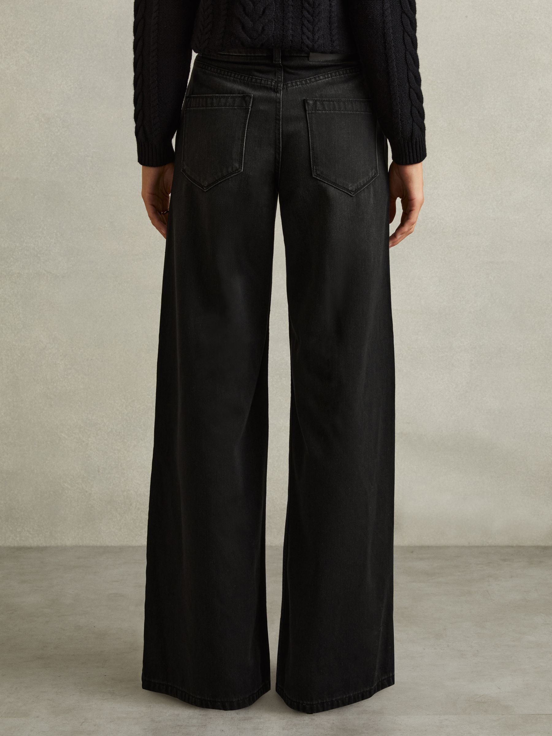 Petite Double Pleat Wide Leg Jeans in Black