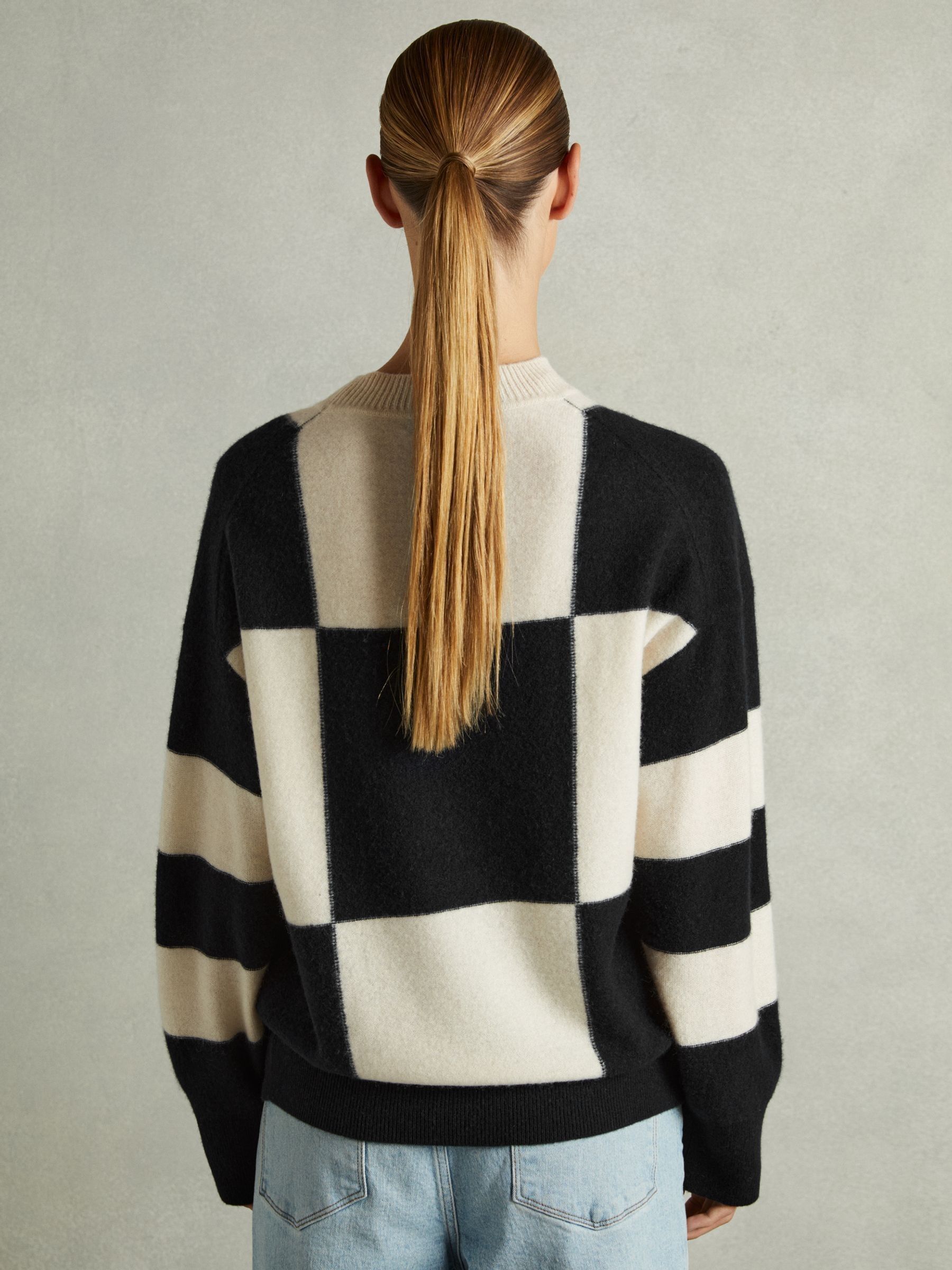 Wool-Cashmere Check-Intarsia Jumper in Black/White