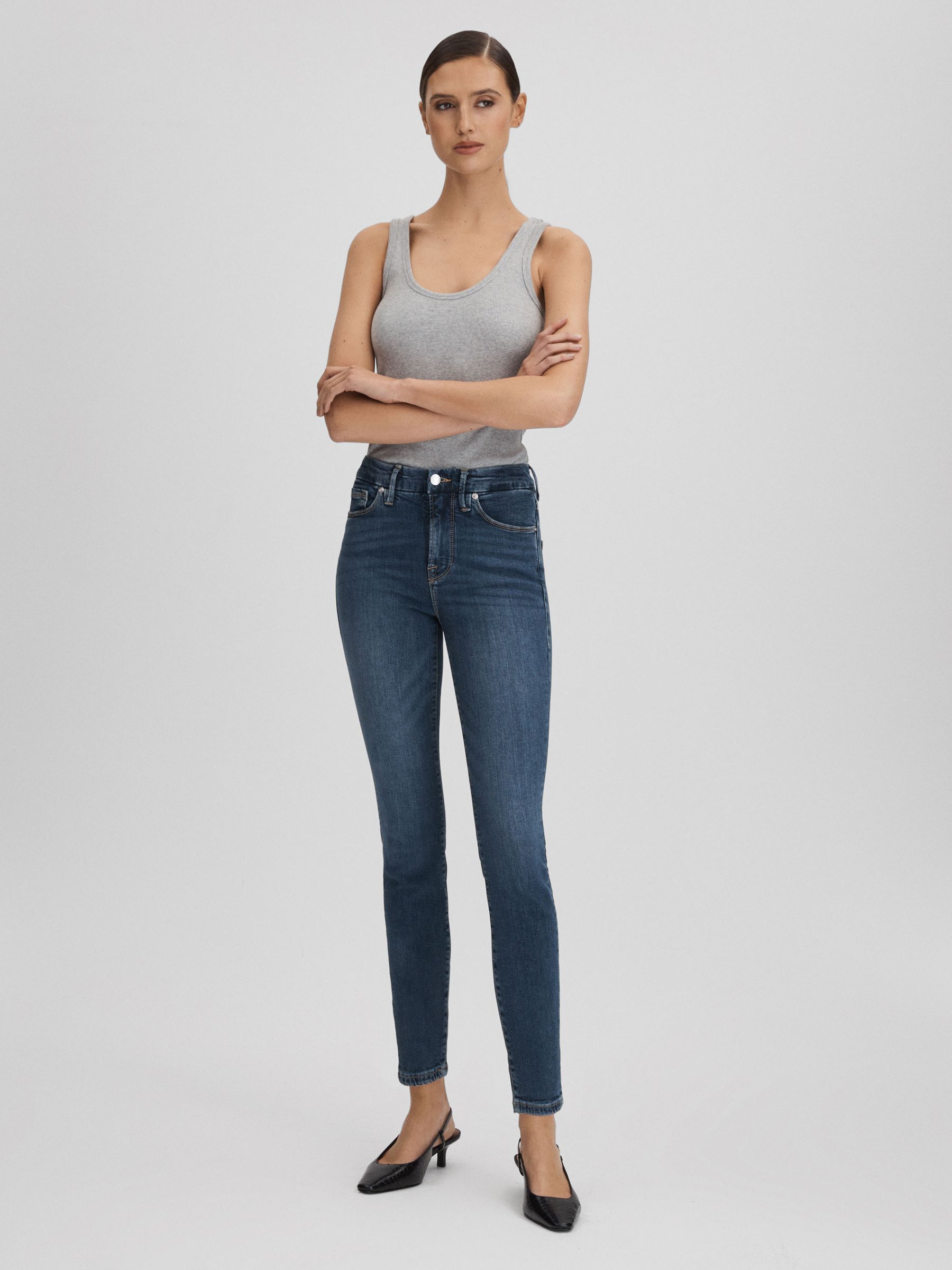 Good American Cropped Skinny Jeans in Blue