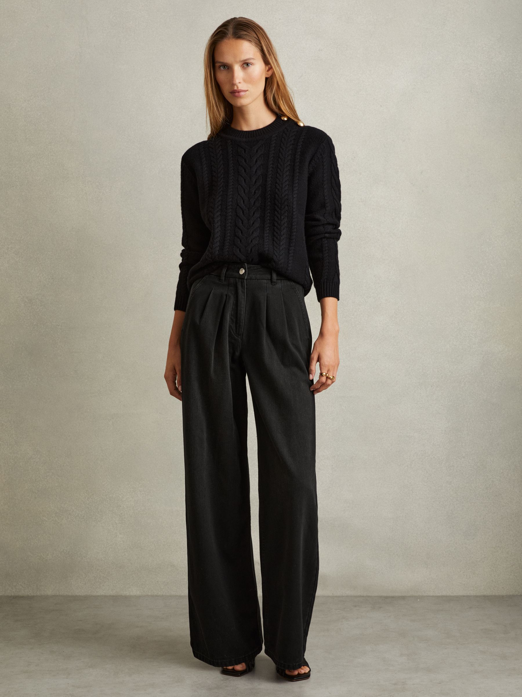 Petite Double Pleat Wide Leg Jeans in Black