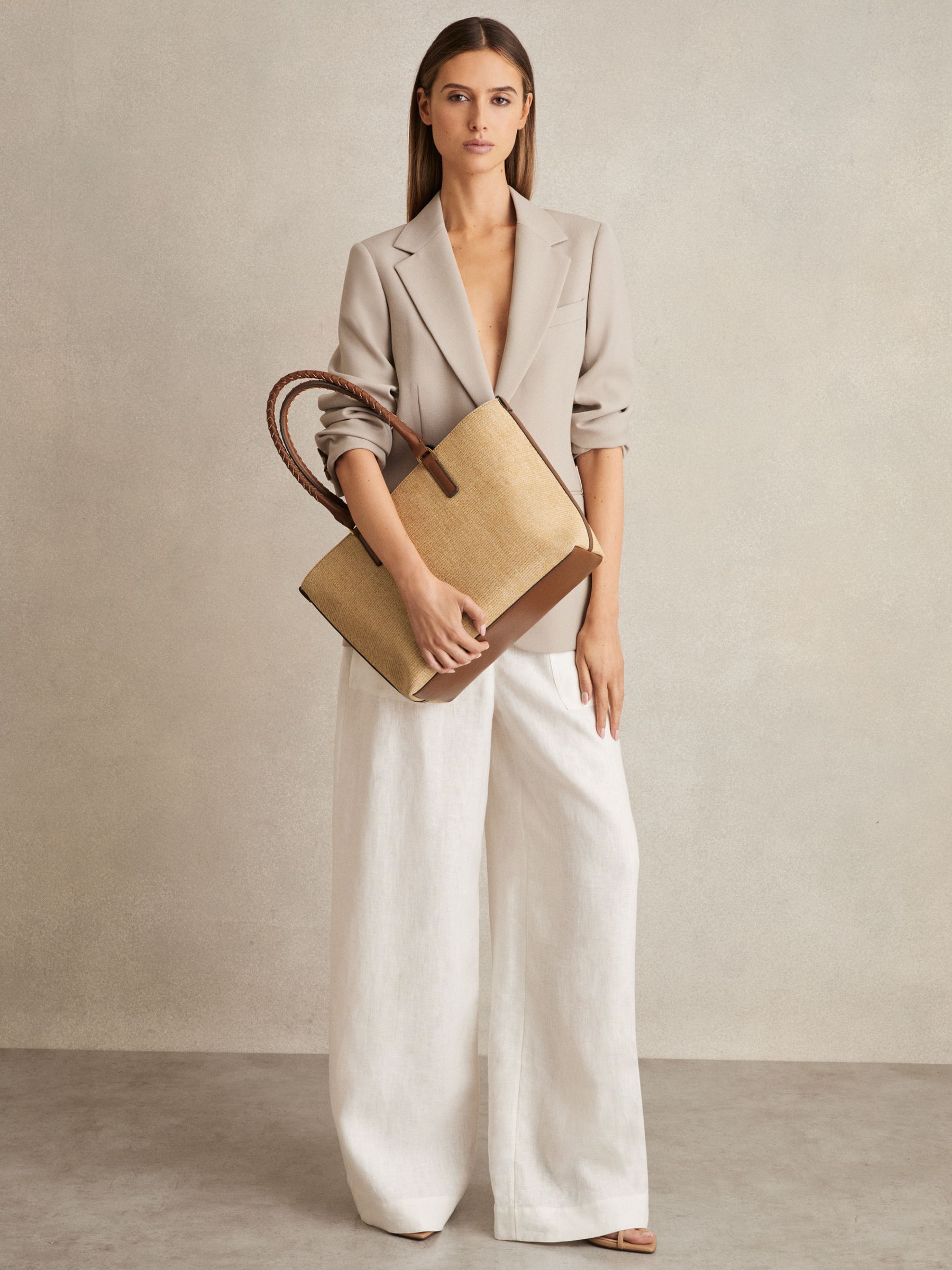 Raffia Braided Strap Tote Bag in Tan