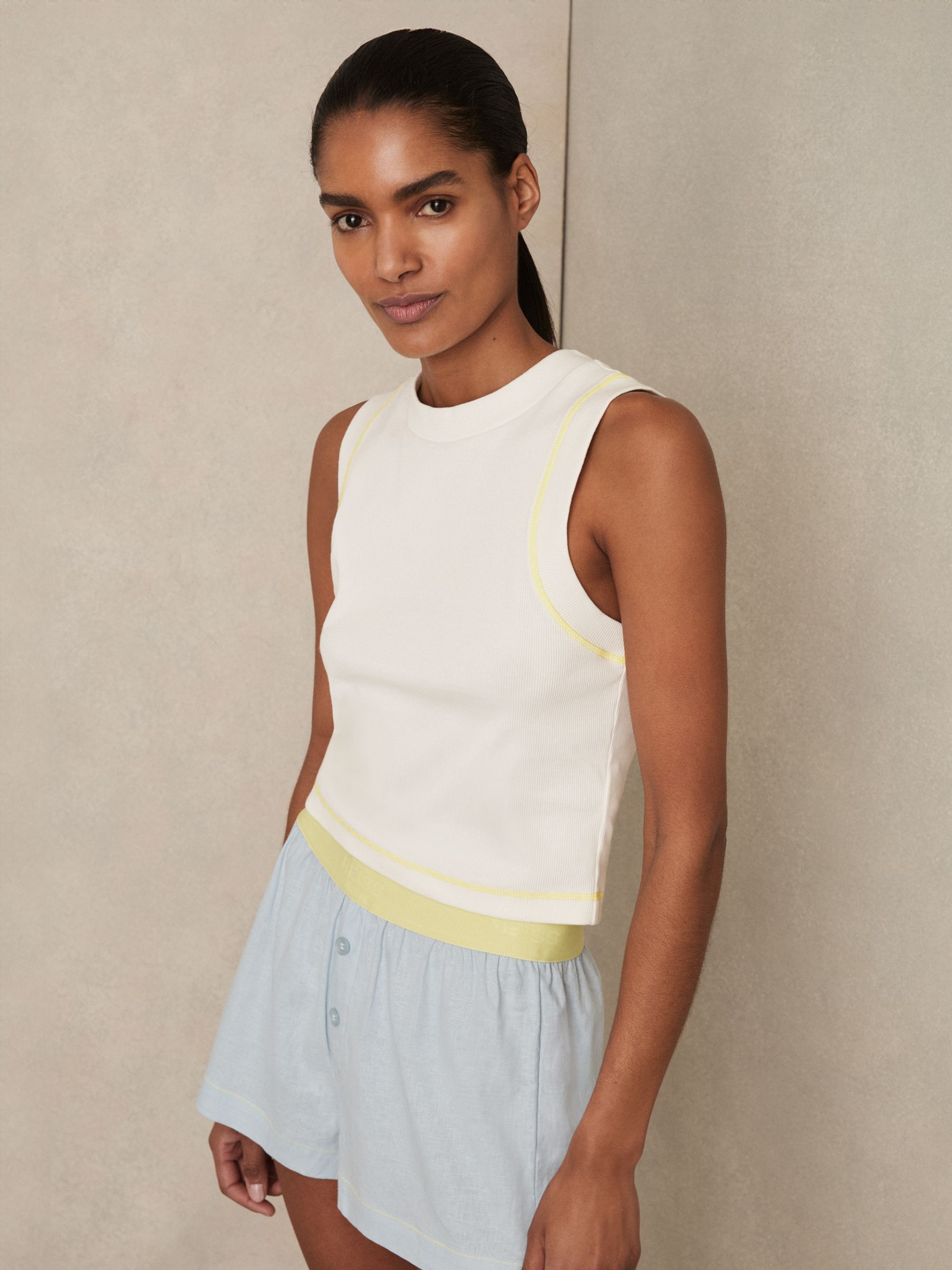 Stretch-Cotton Ribbed Vest in White