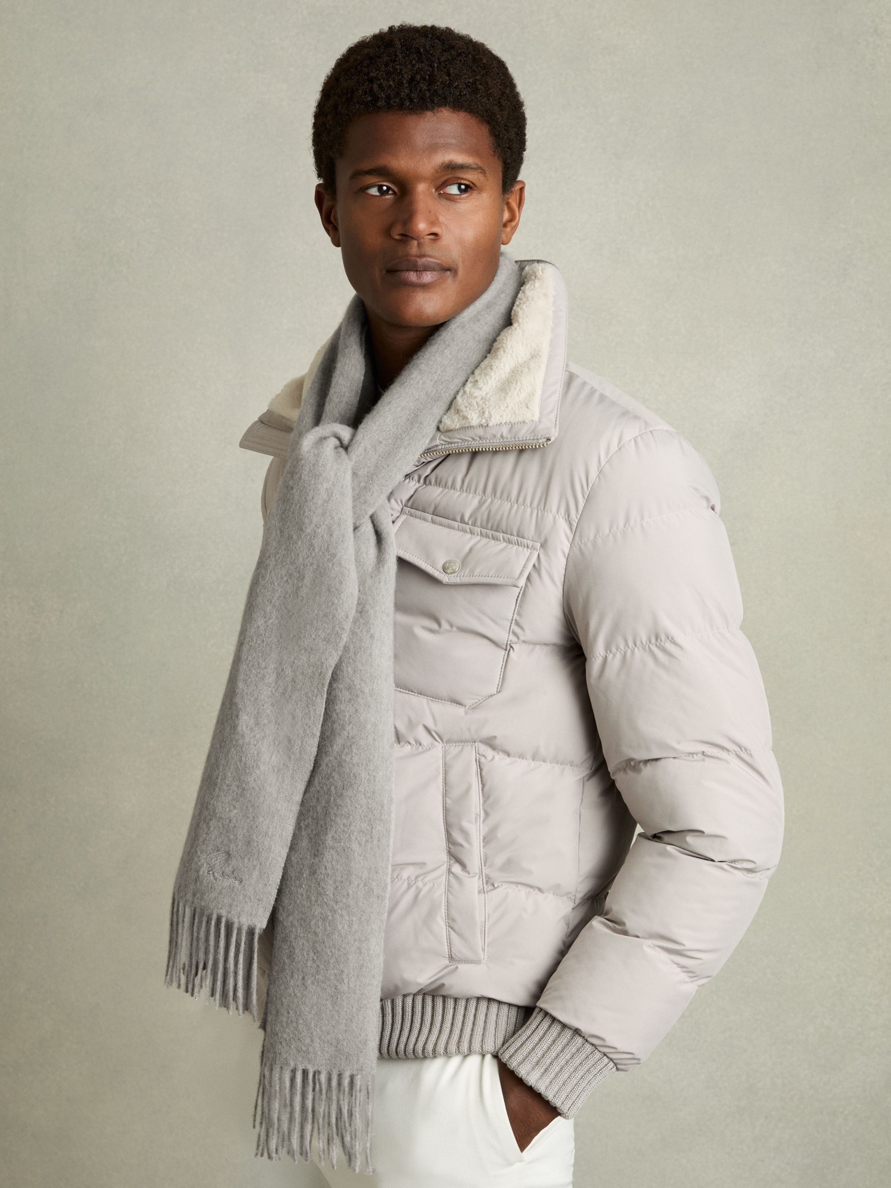 Wool and Cashmere Scarf in Light Grey