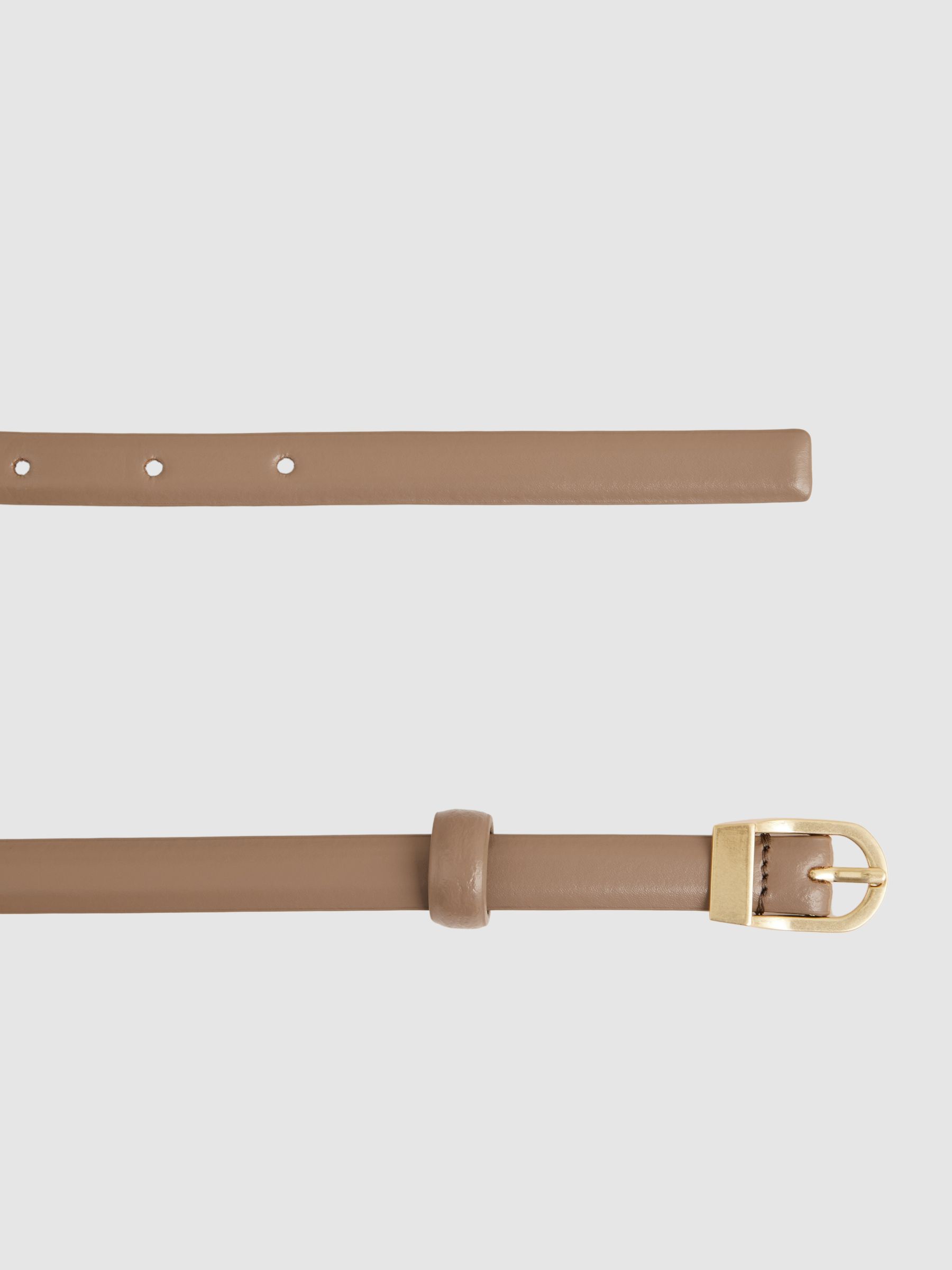 Leather Curved-Buckle Skinny Belt in Taupe