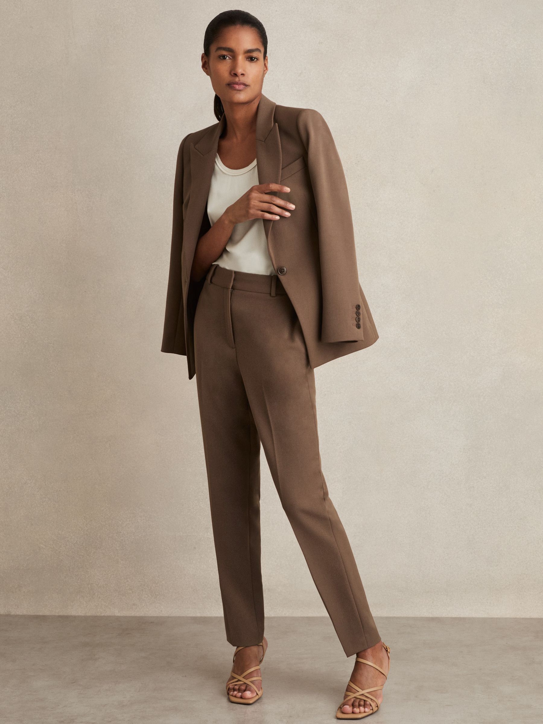 Tailored Single Breasted Suit Blazer in Mink Neutral