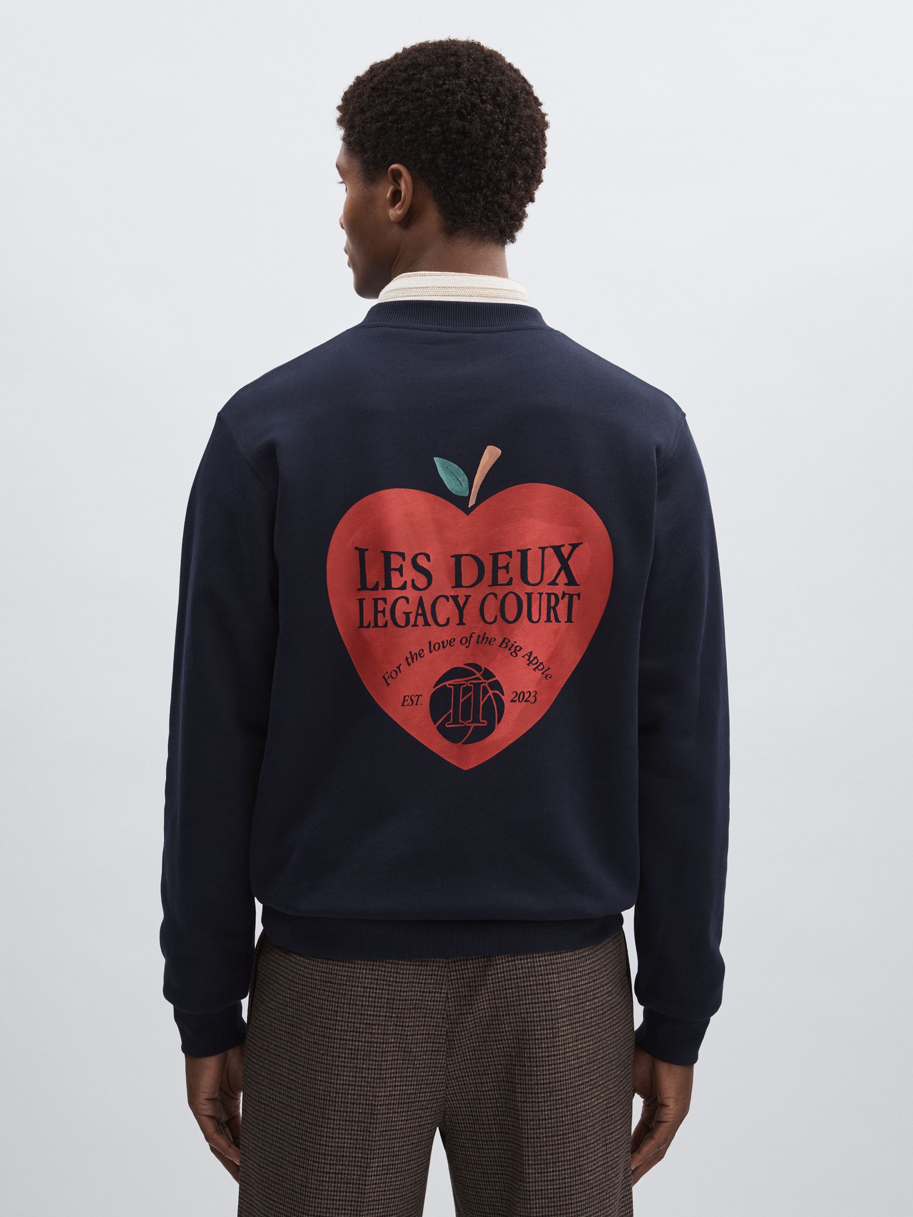 Les Deux Legacy Print Sweatshirt in Dark Navy
