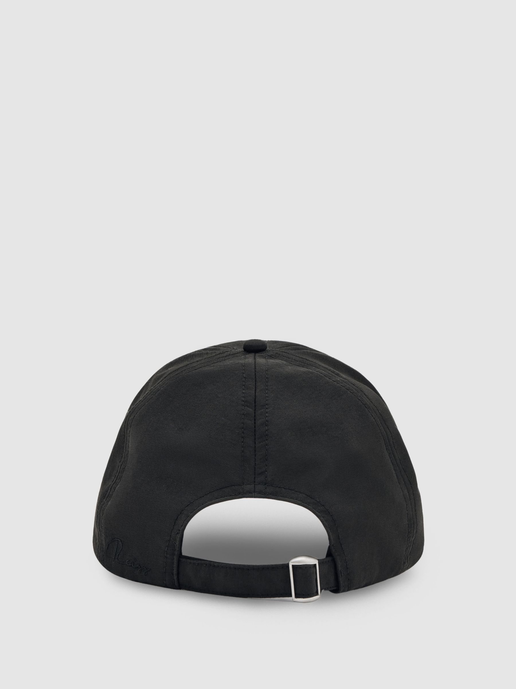 Embroidered-Logo Tech Baseball Cap in Black