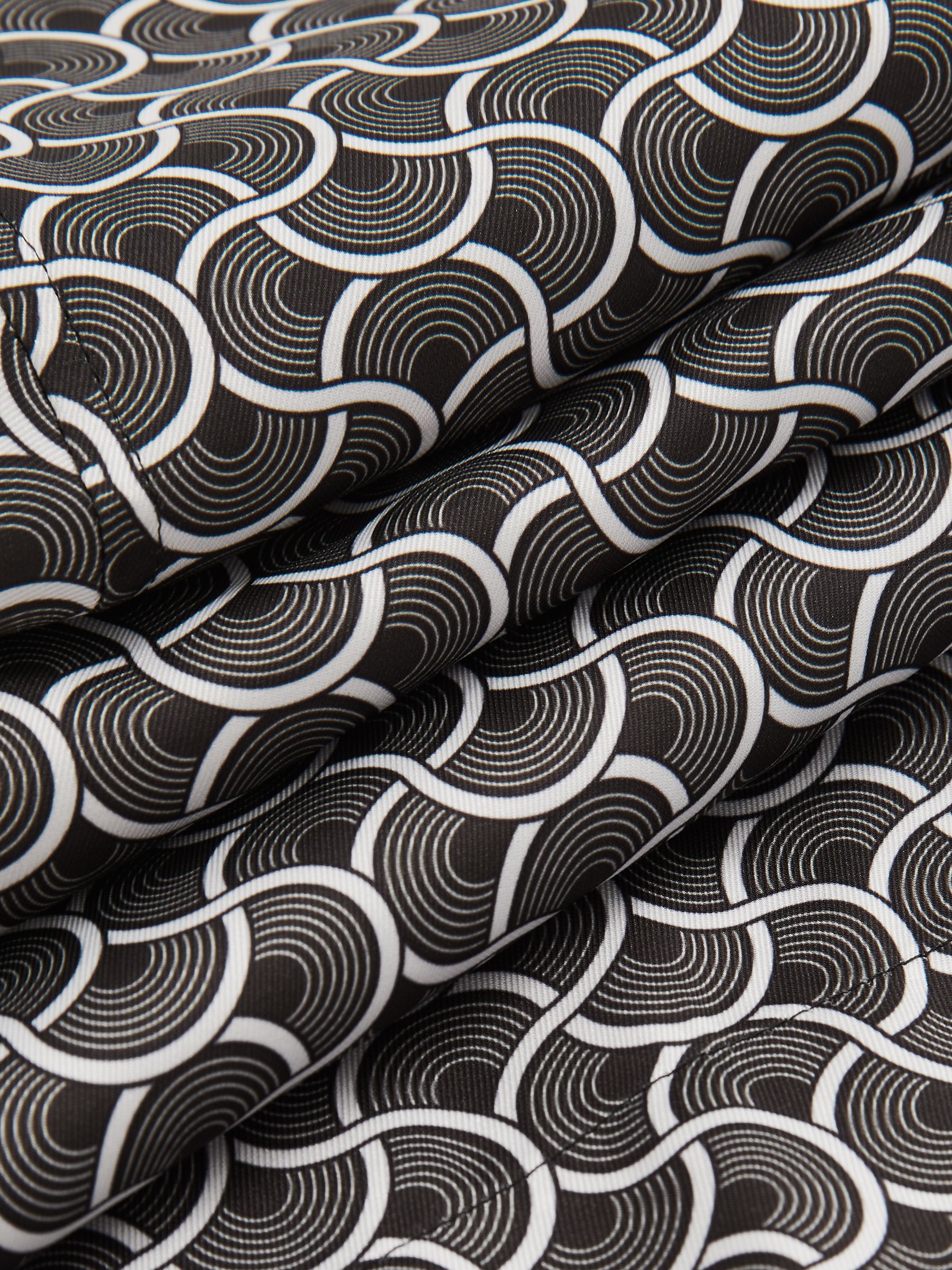 Geometric Wave Print Cuban Shirt in Black/White