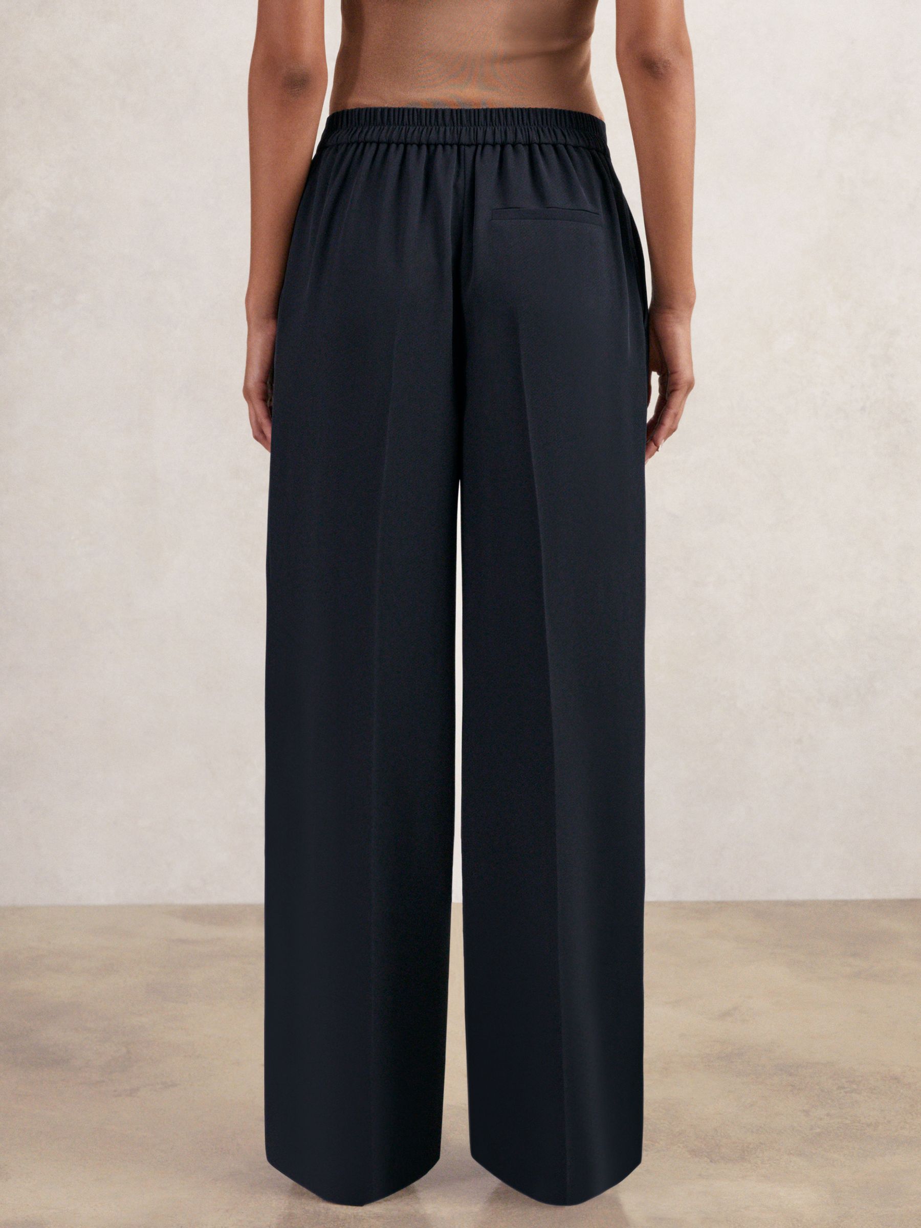 Elasticated-Waist Wide-Leg Twill Trousers in Navy