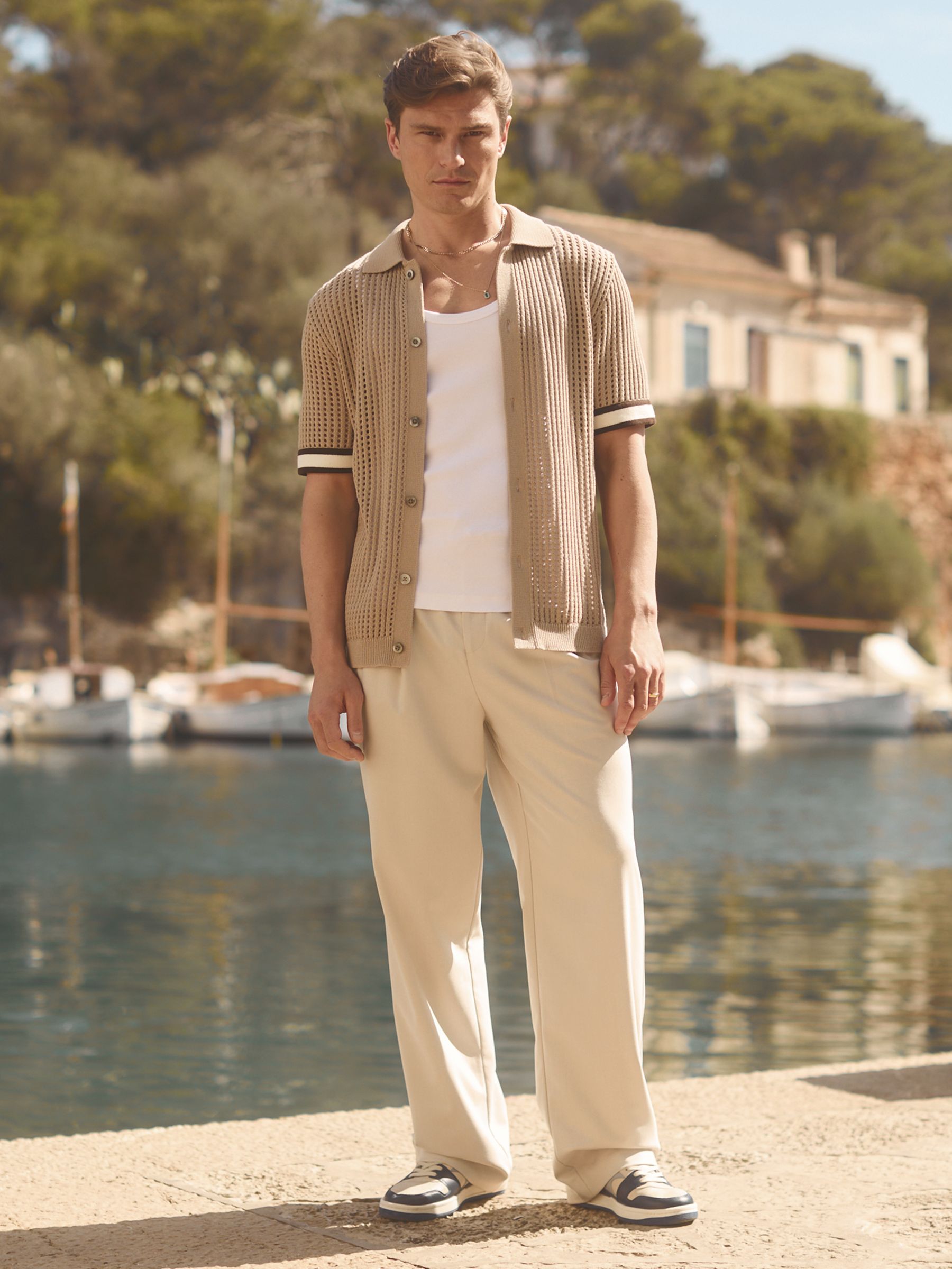 Reiss | Ché Open-Stitch Cuban Collar Shirt in Camel