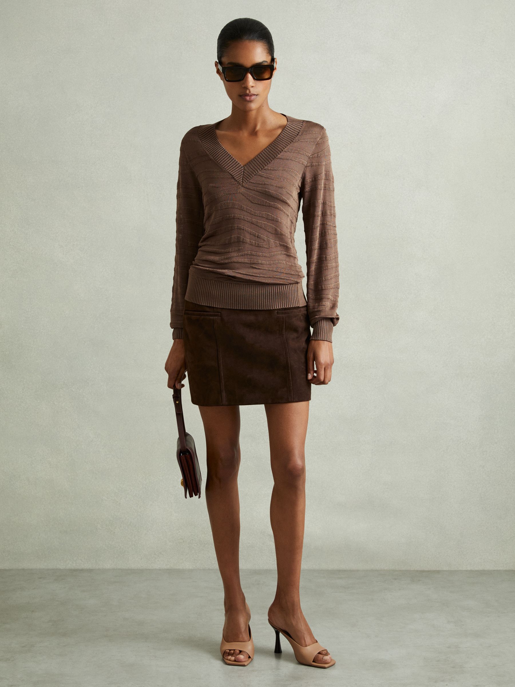 Striped V-Neck Jumper in Mink