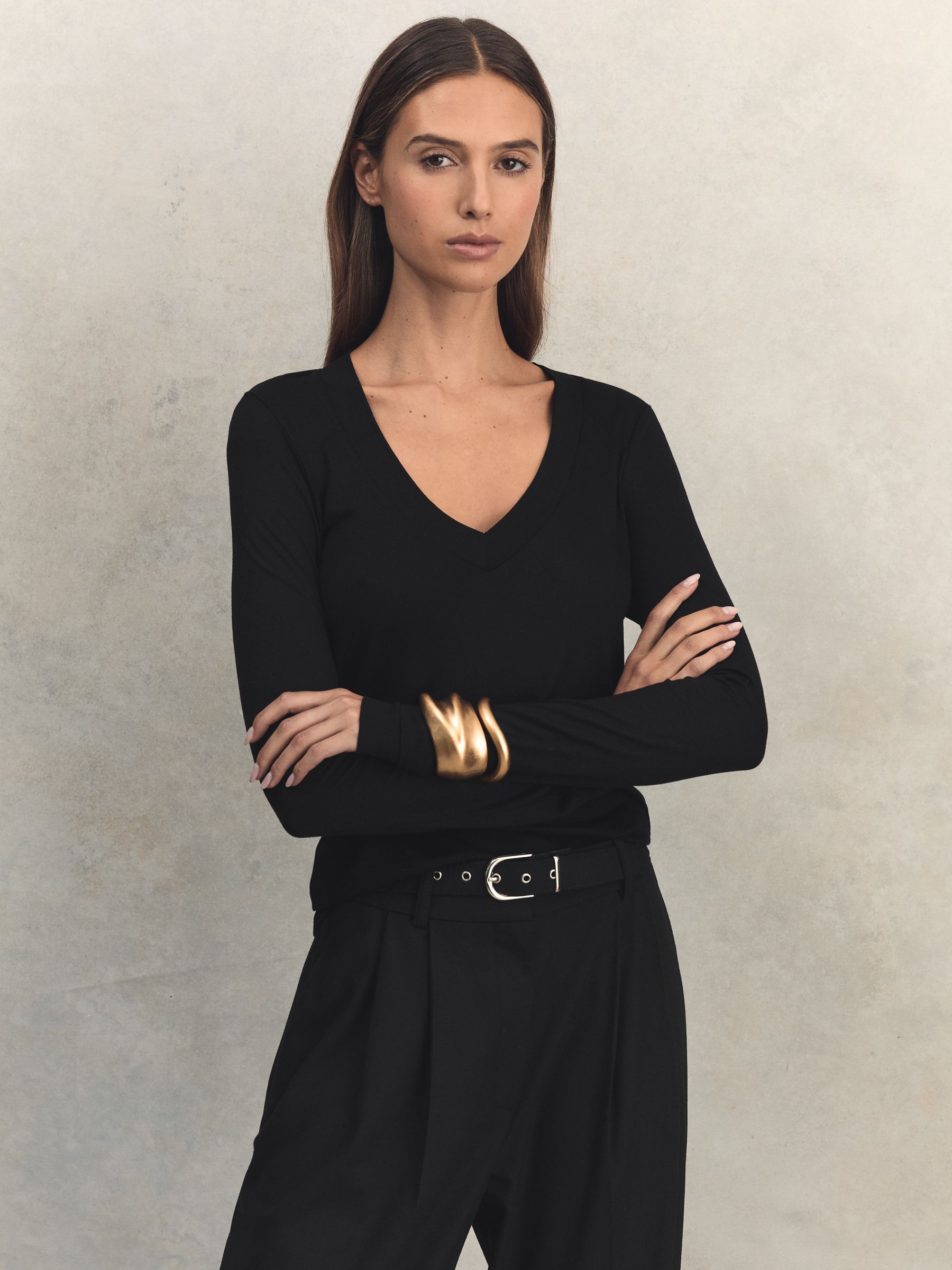 Jersey V-Neck Top in Black