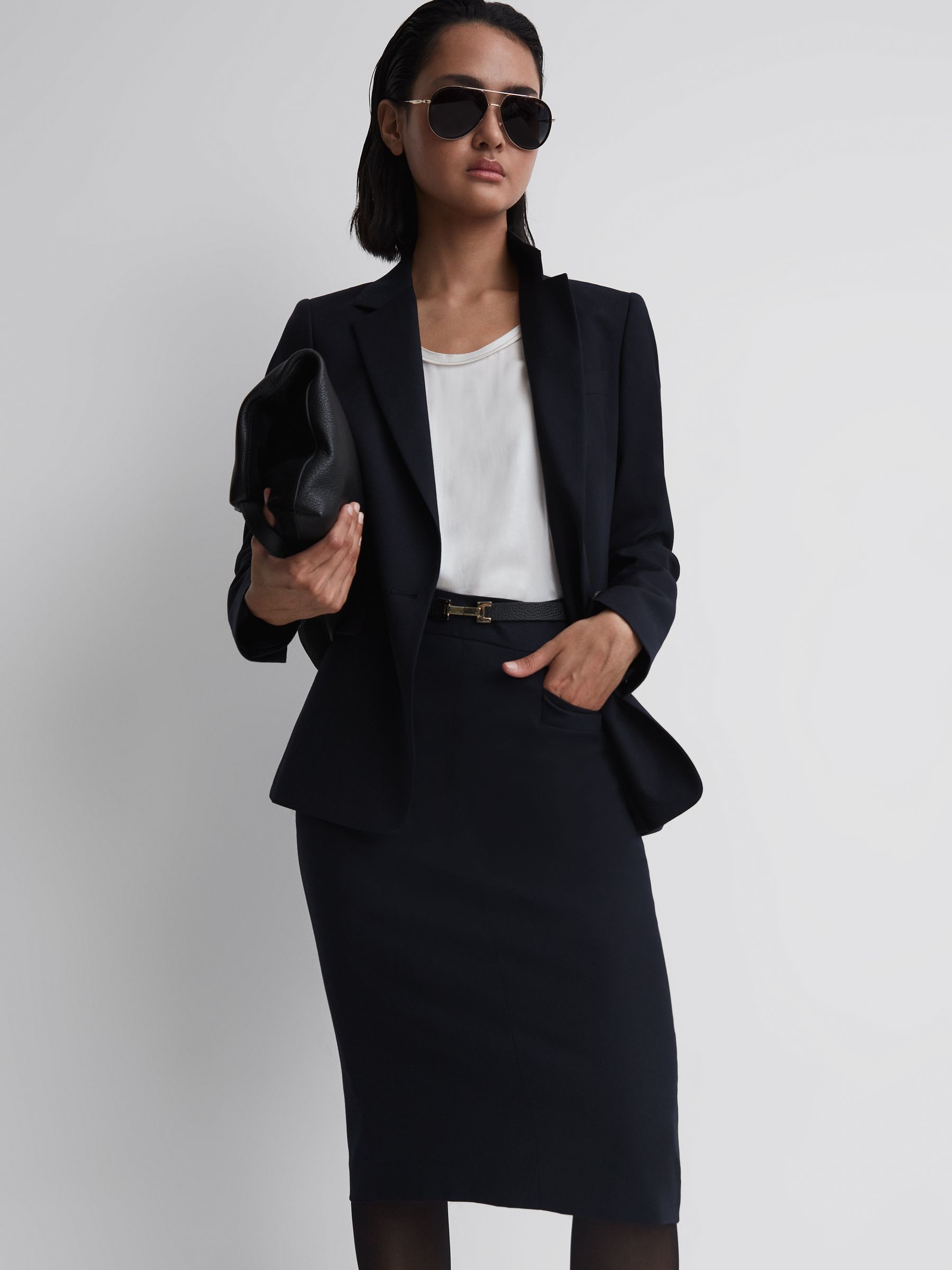 Tailored Pencil Skirt in Navy