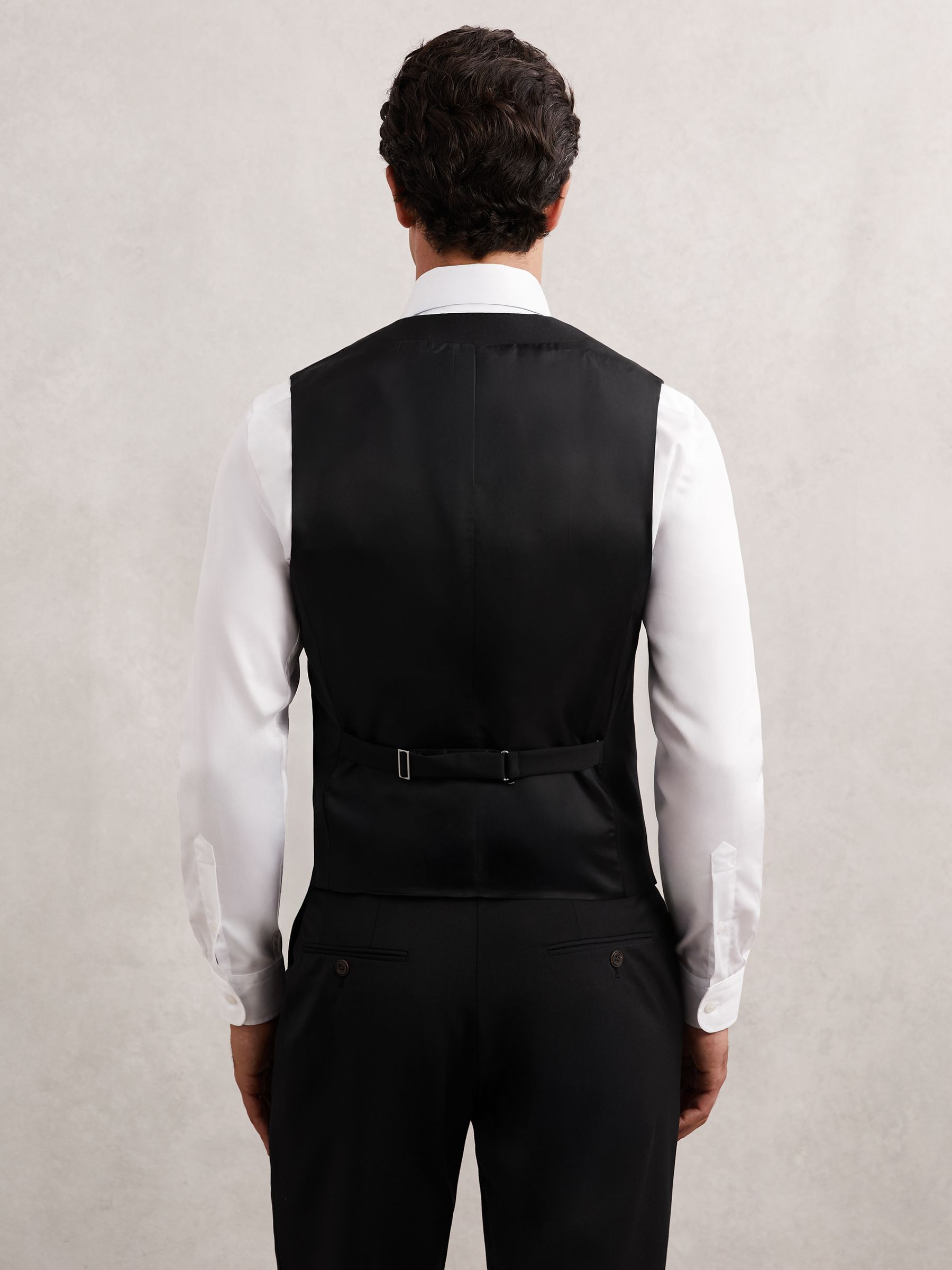 Wool-Blend Slim-Fit Waistcoat in Black