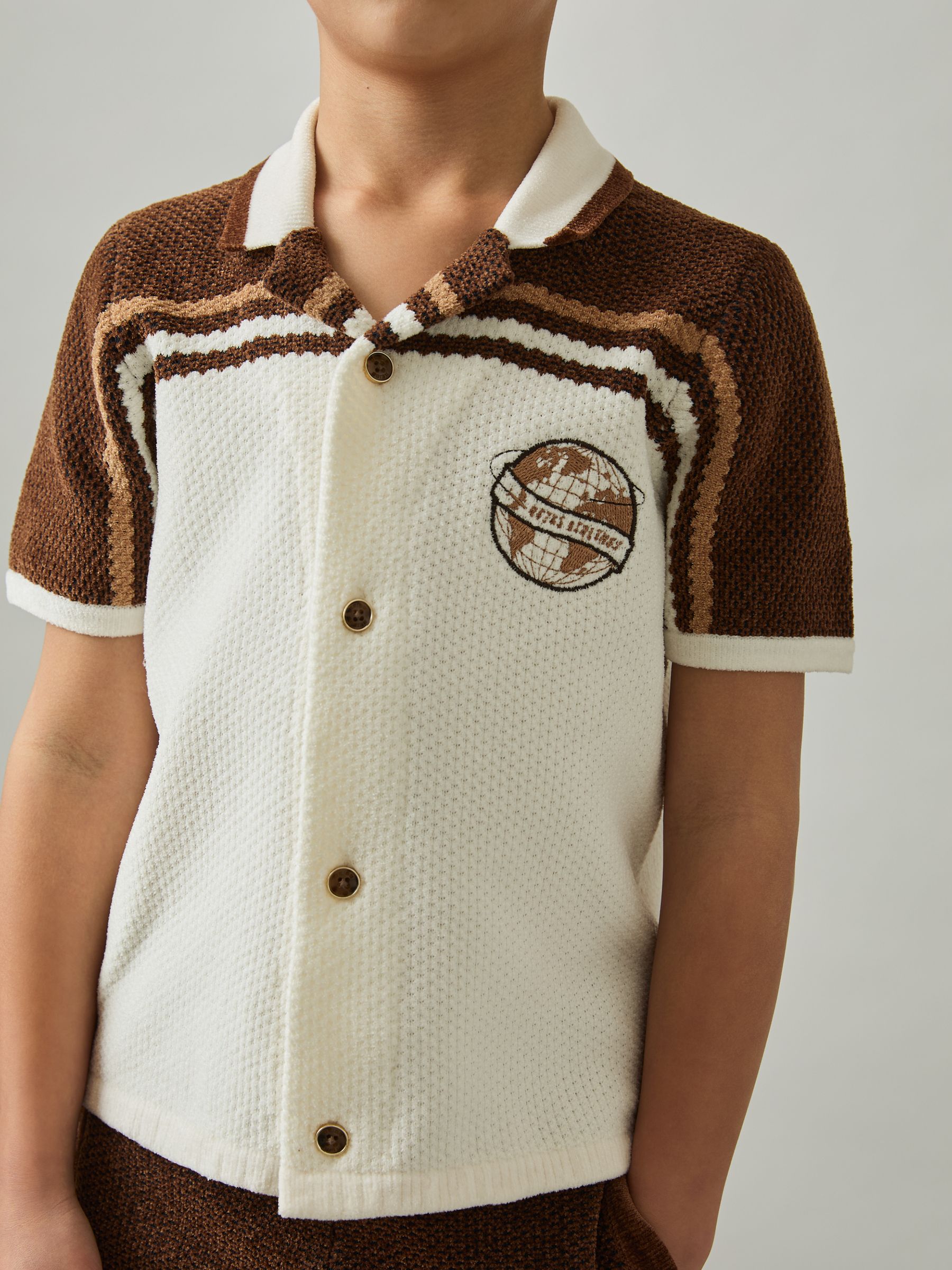 9-13 yrs Chenille Airlines Embroidery Shirt in Taupe Brown/White