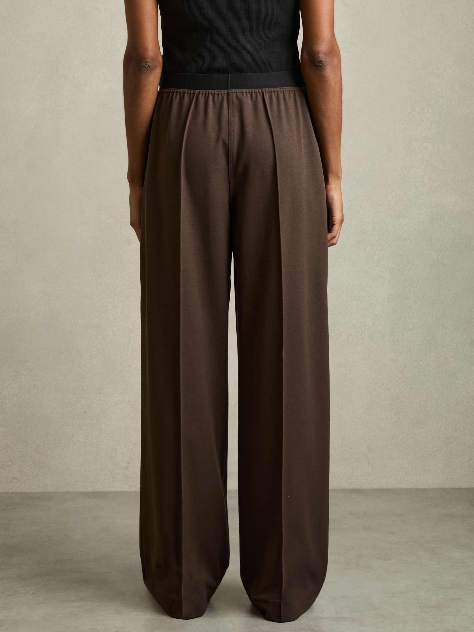 Wide-Leg Elasticated-Waistband Trousers in Chocolate Brown