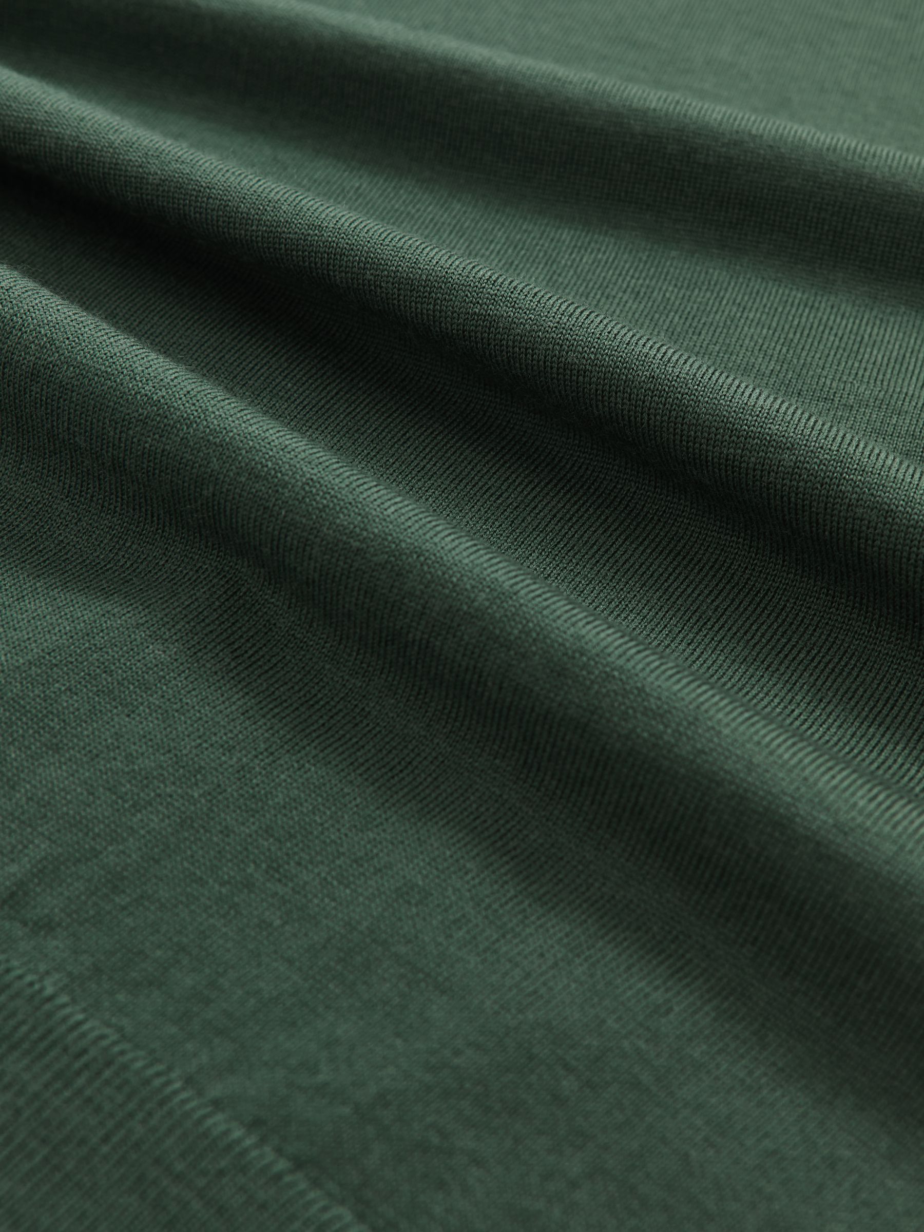Merino-Wool Crew-Neck Jumper in Kale Green