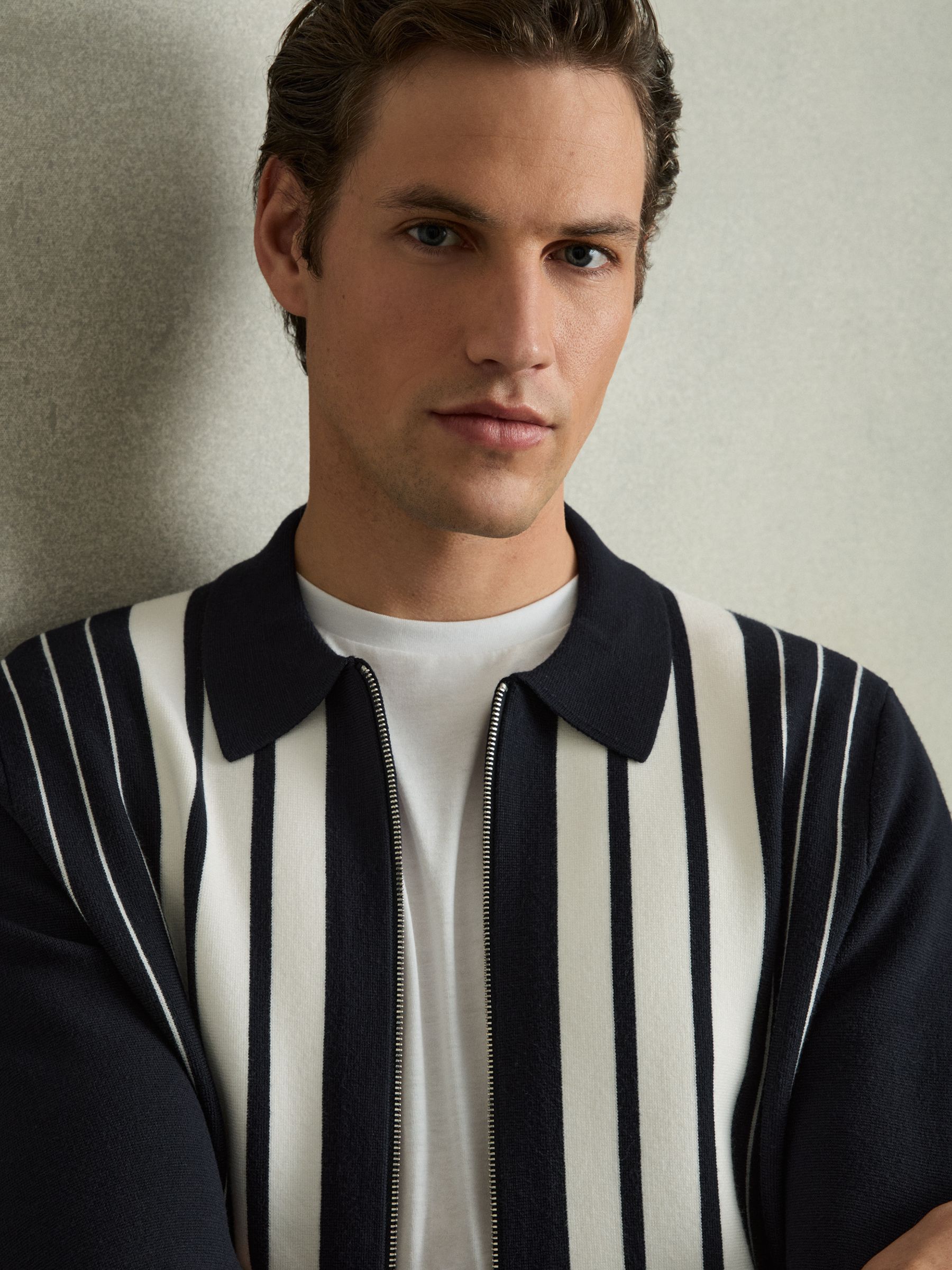 Striped Zip Through Knitted Jacket in Navy/White