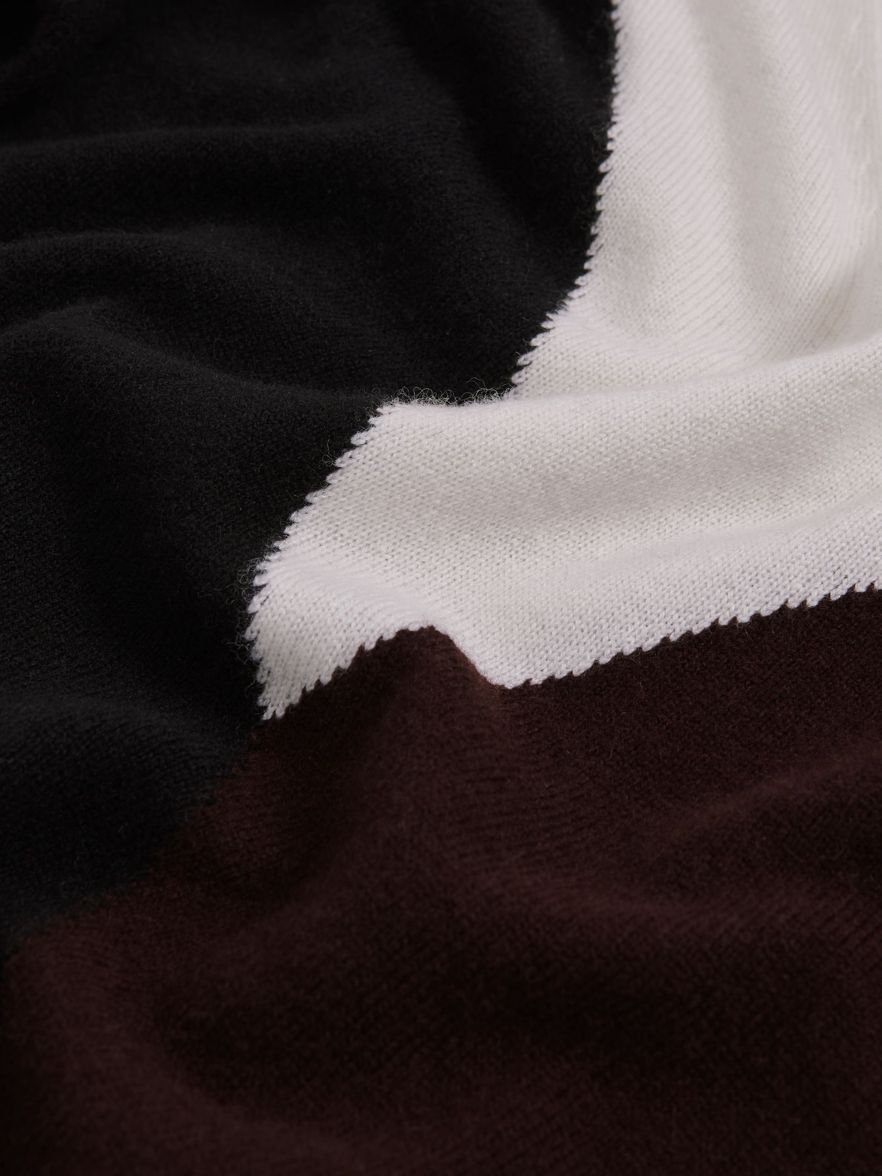 Wool-Blend Colourblock Knit Jumper with Cashmere in Black/Burgundy/Cream